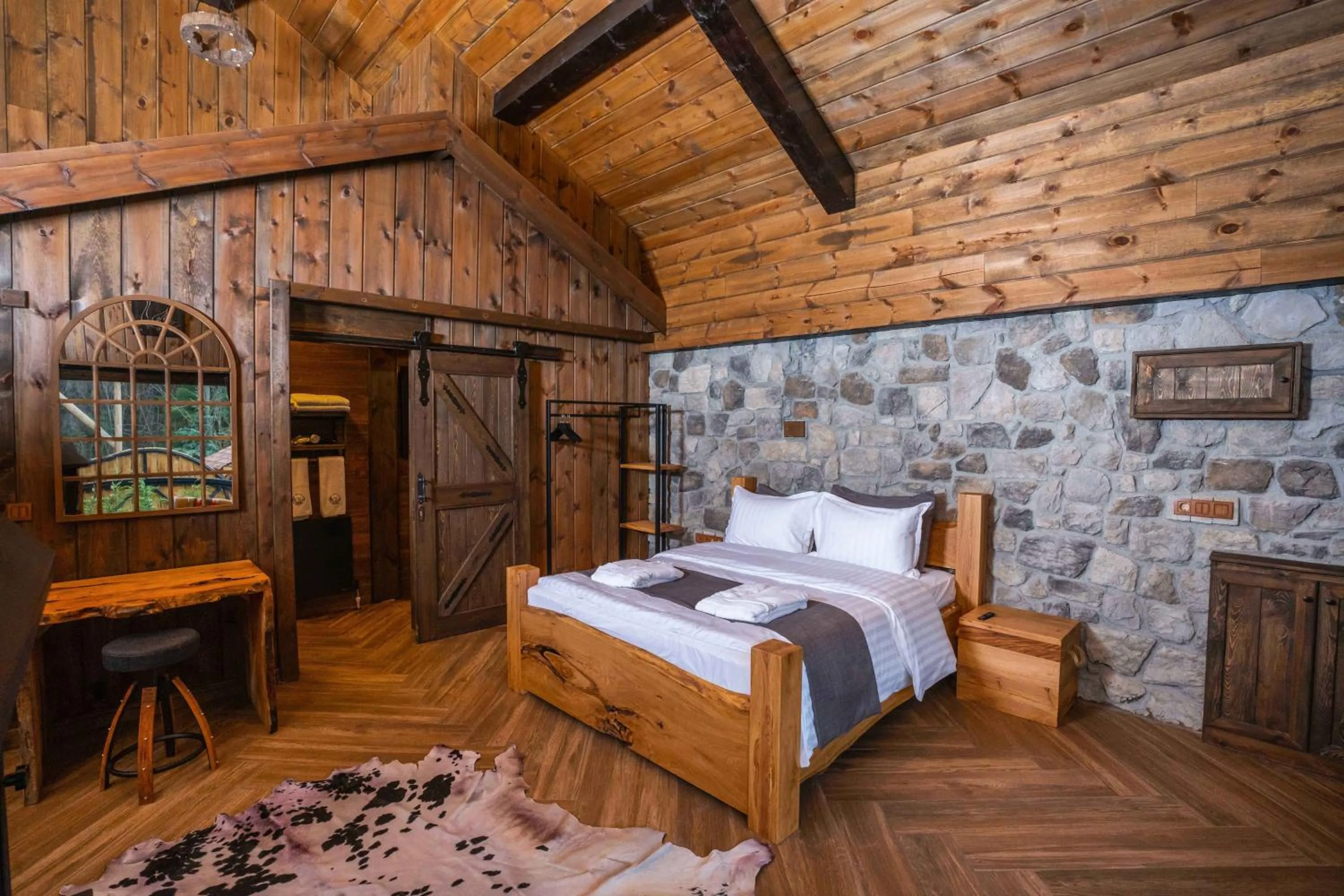 Bed in Bİ ABANT MASALI VİLLAGE HOTEL