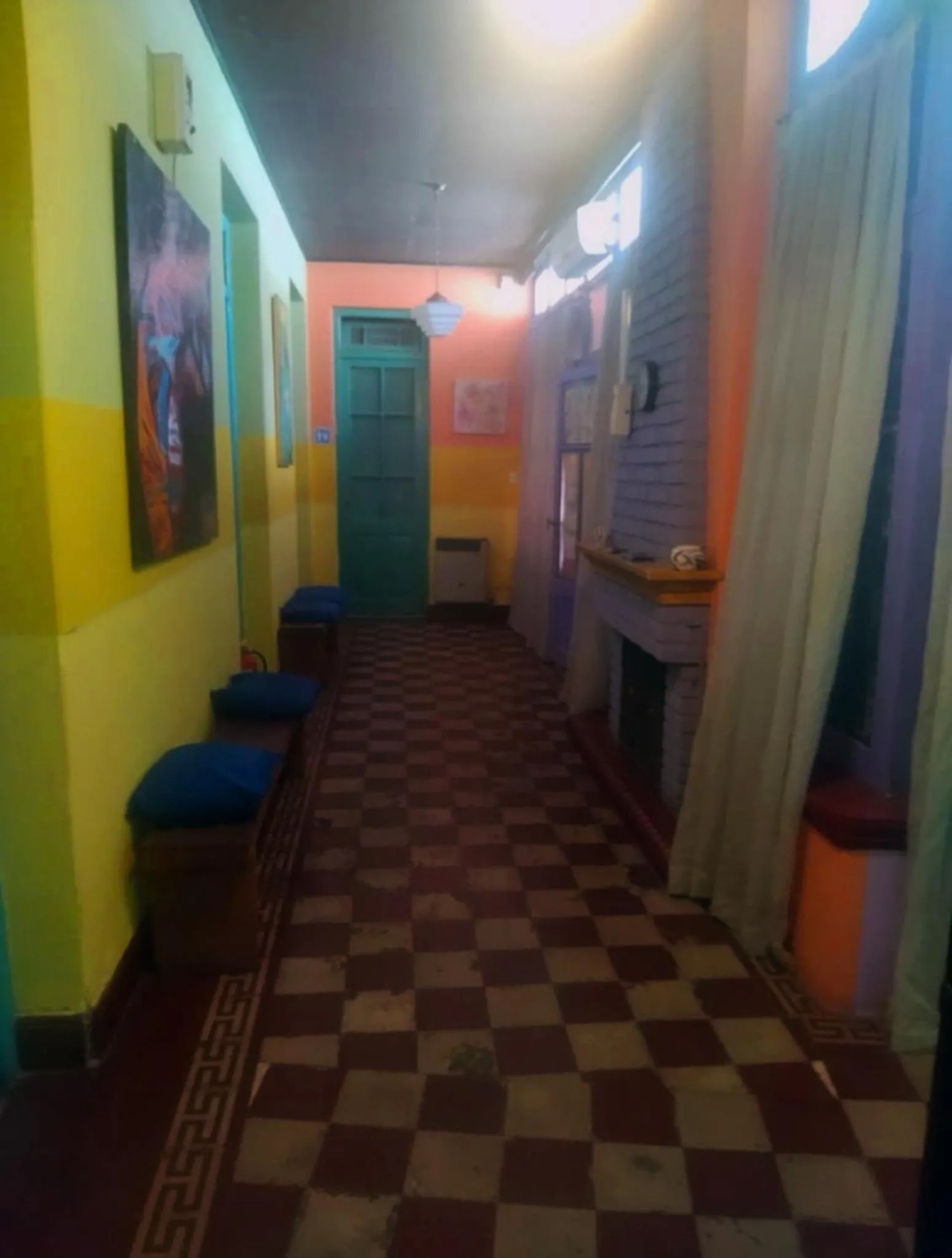 Property building in Intiaconcagua Habitacion familiar con baño privado