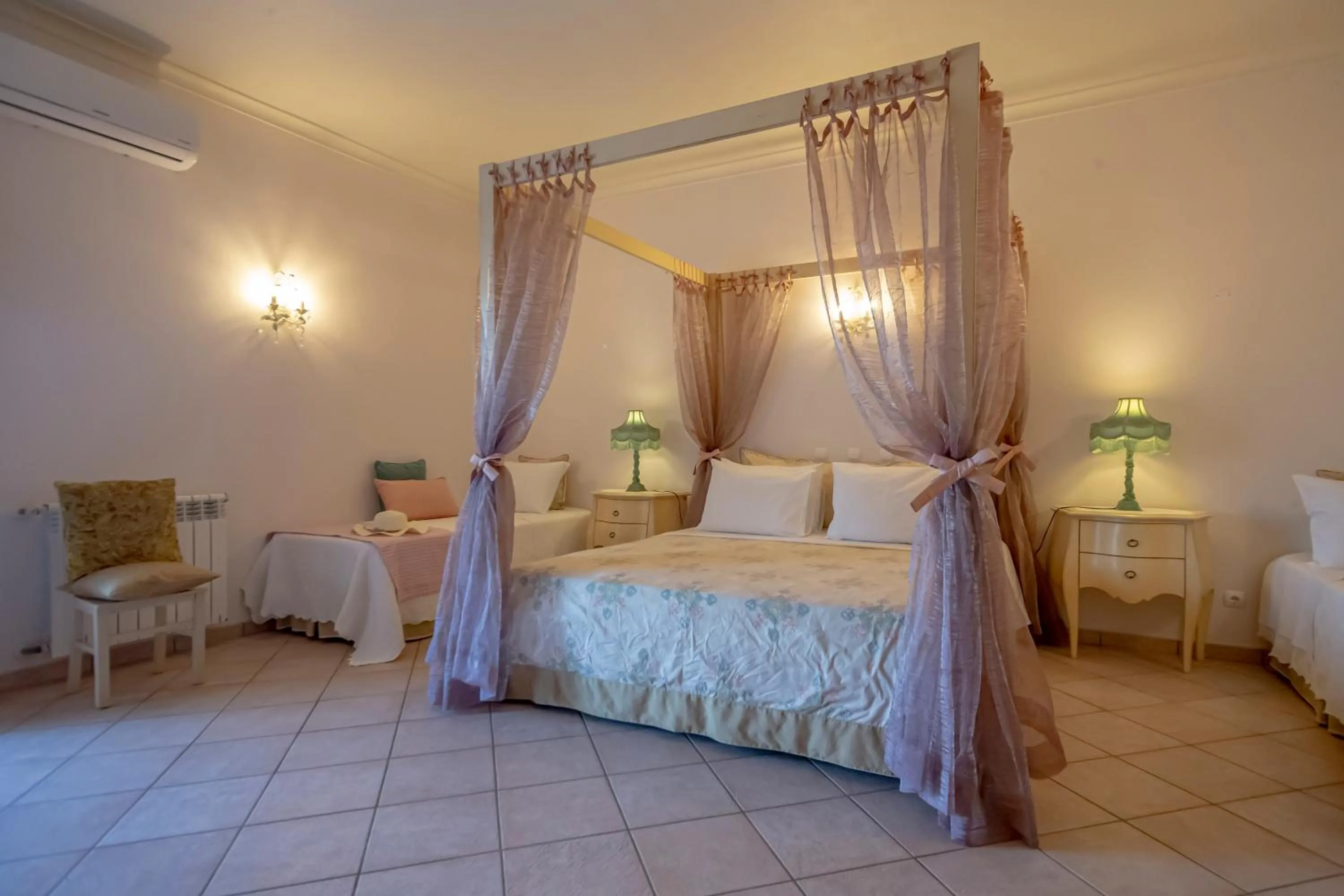 Bedroom, Bed in Al Meida Guesthouse
