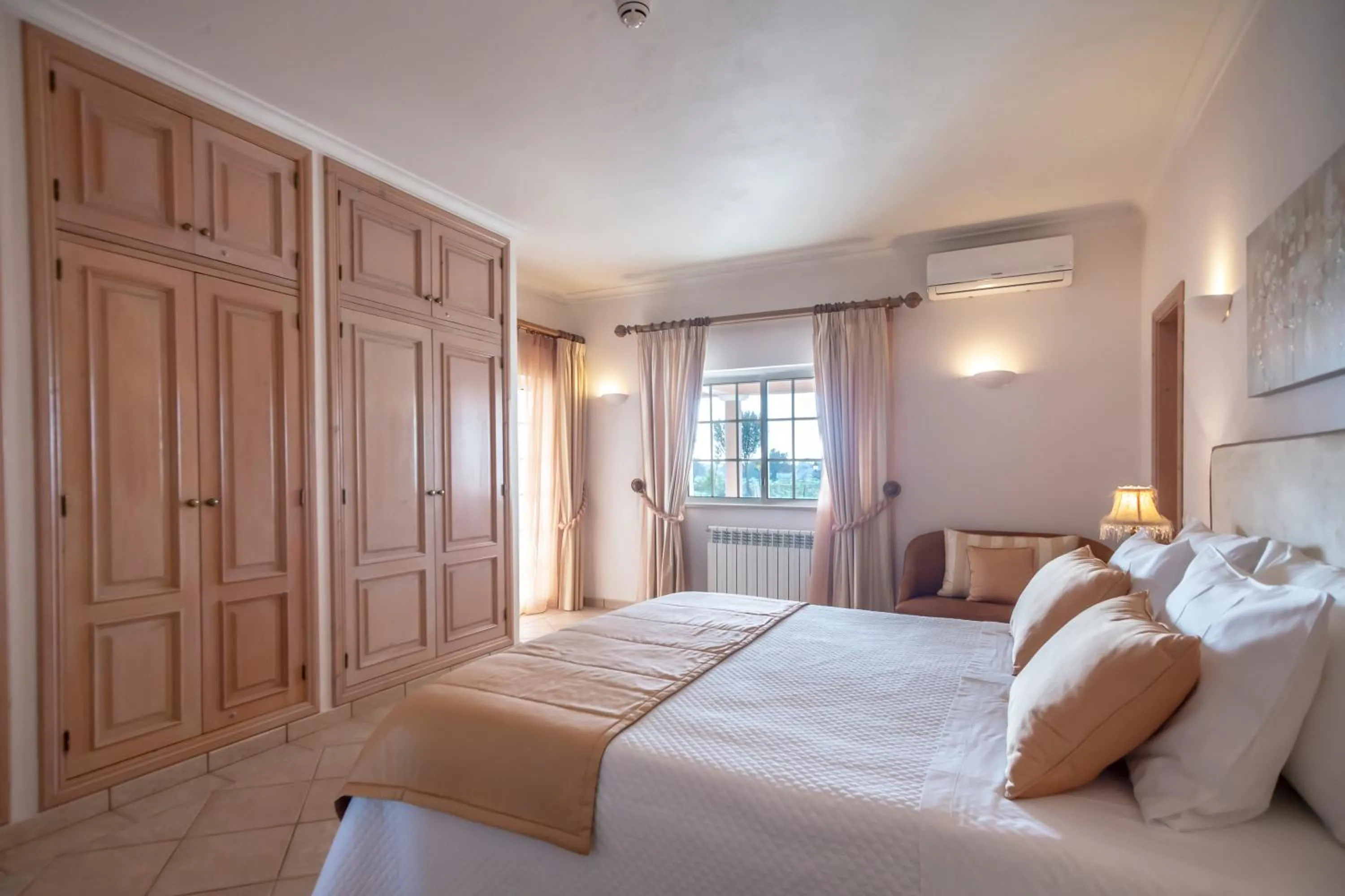 Bedroom, Bed in Al Meida Guesthouse