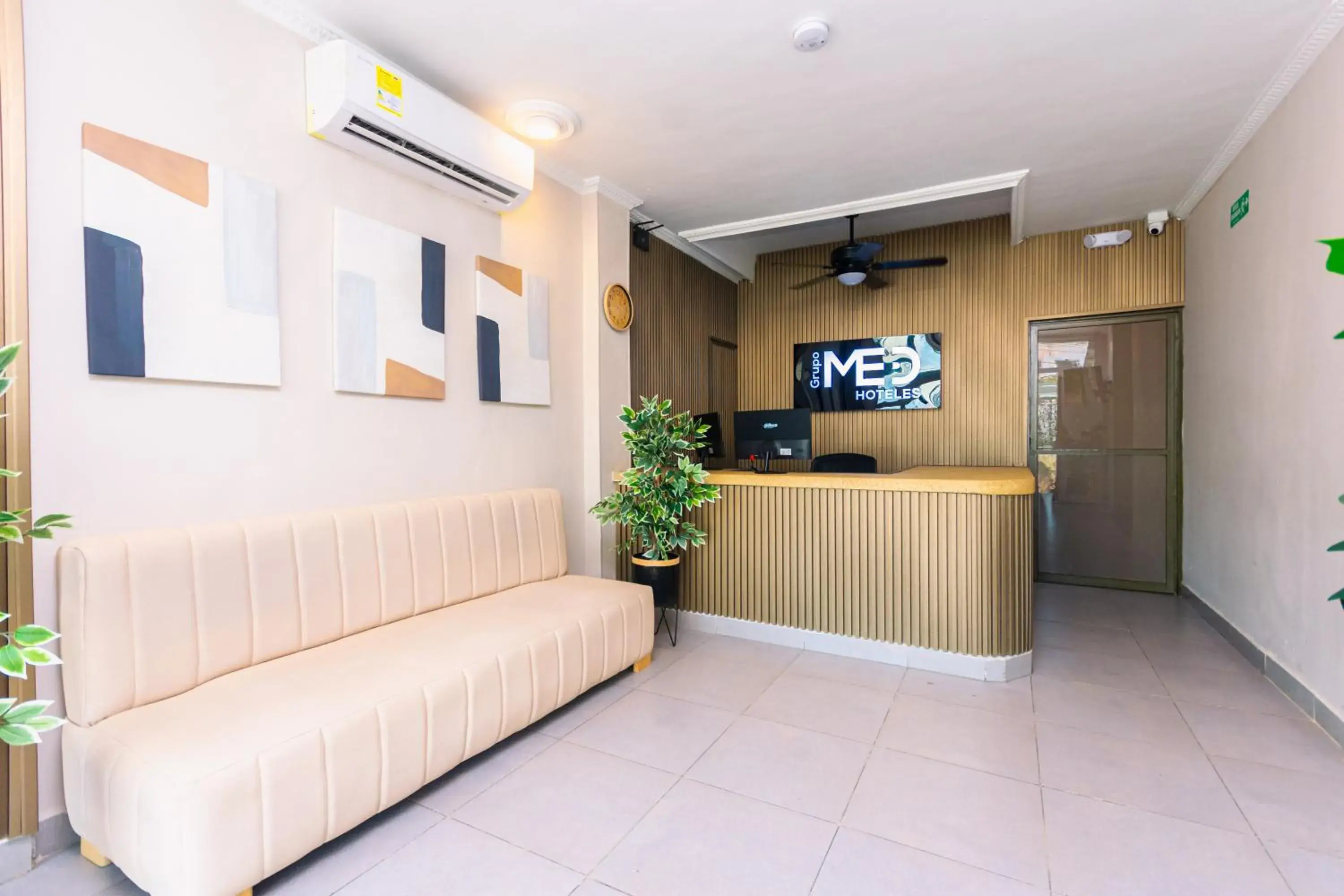 Lobby or reception in Hotel Med Cartagena Lobby or reception in Hotel Med Cartagena