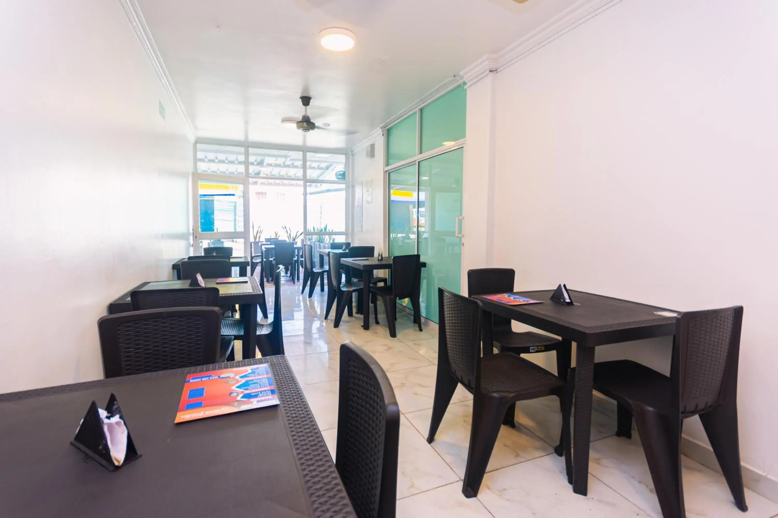 Restaurant/places to eat in Hotel Med Cartagena Restaurant/places to eat in Hotel Med Cartagena