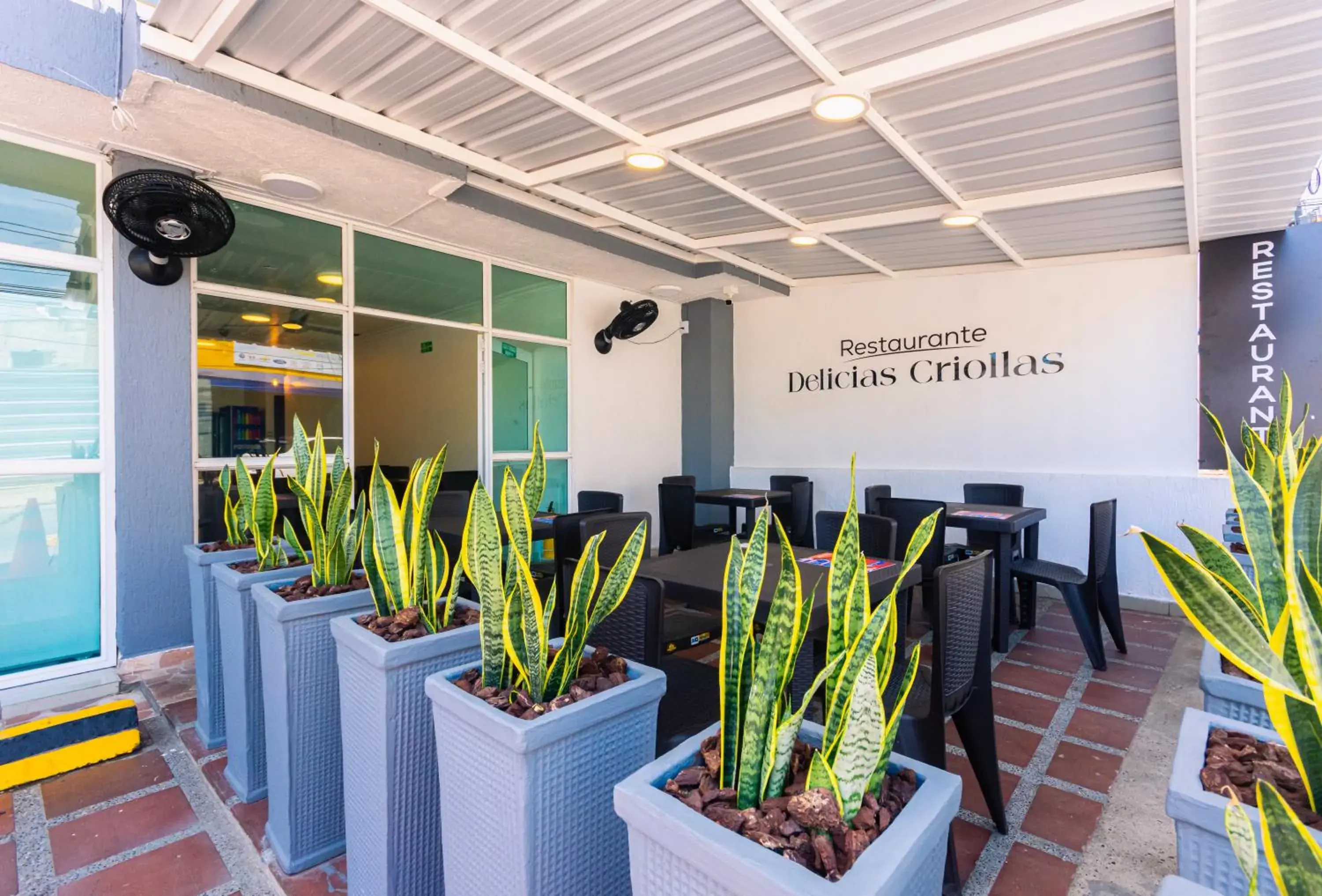 Restaurant/places to eat in Hotel Med Cartagena Restaurant/places to eat in Hotel Med Cartagena