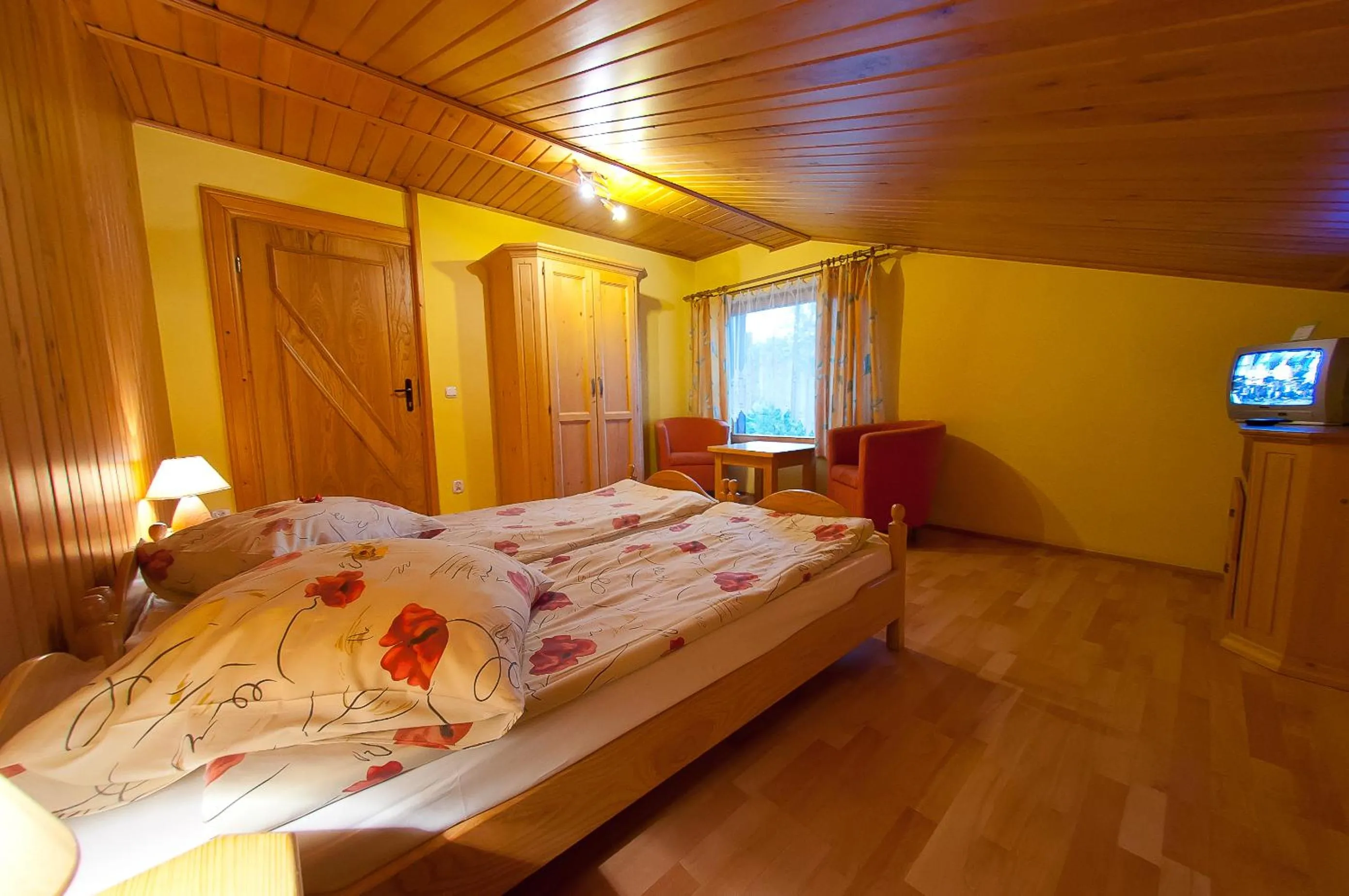 TV and multimedia, Bed in Willa Emilia