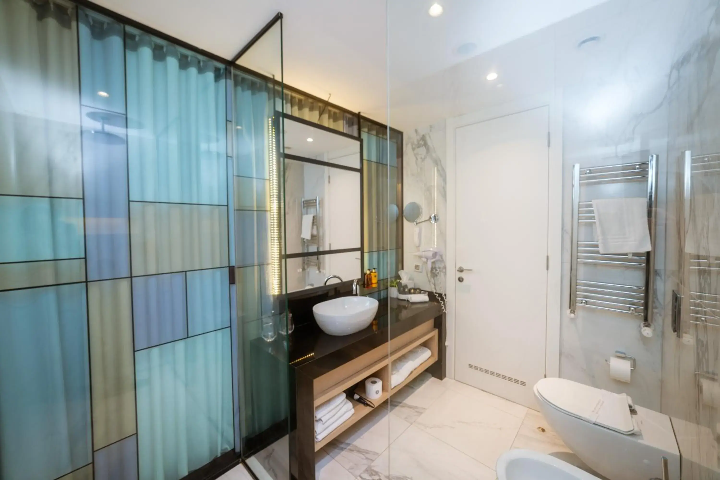 Bathroom in Hotel Imperial Conference & Spa Bathroom in Hotel Imperial Conference & Spa