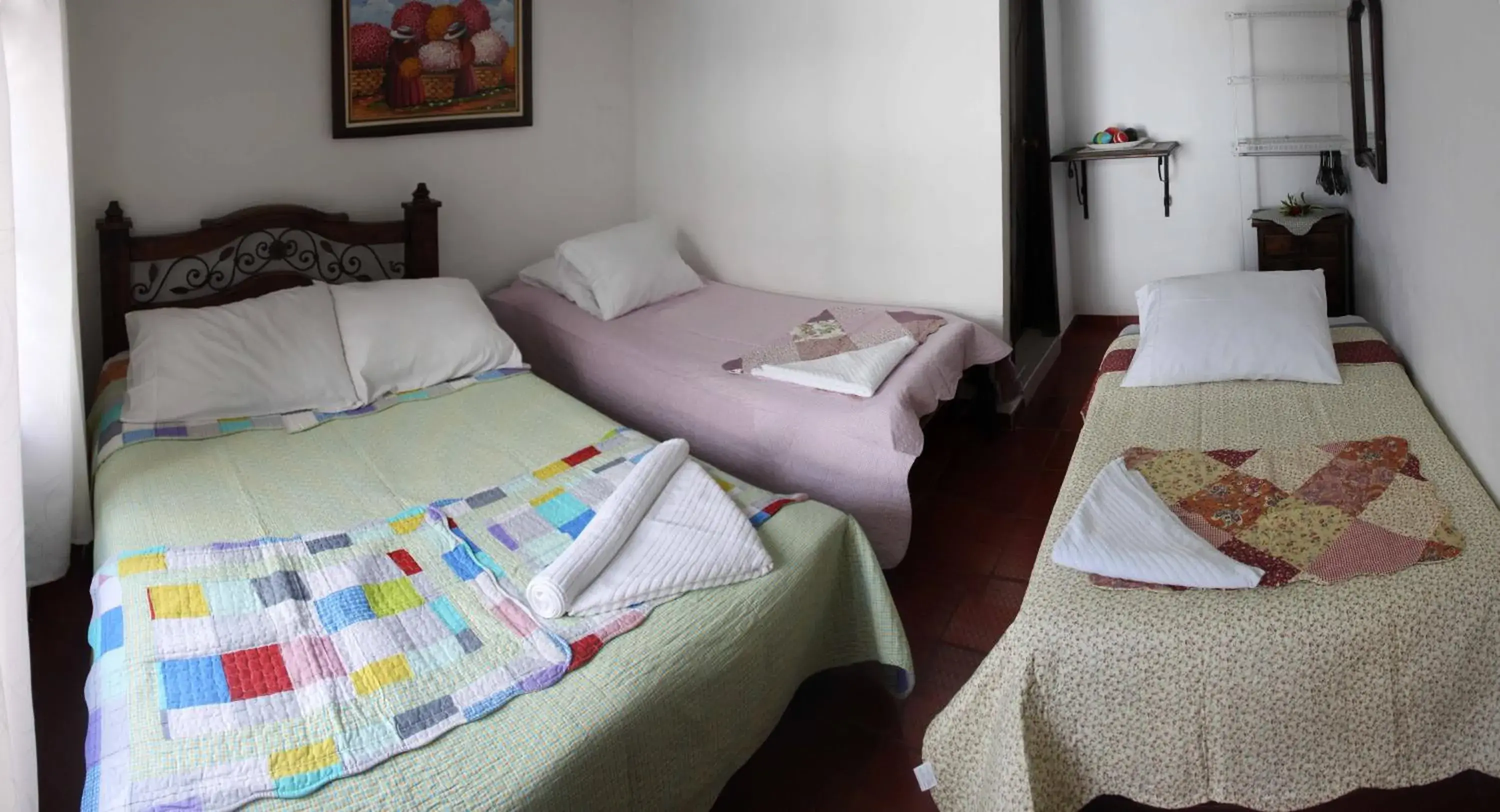Quadruple Room with Bathroom in Hospedaje La Casona Quadruple Room with Bathroom in Hospedaje La Casona