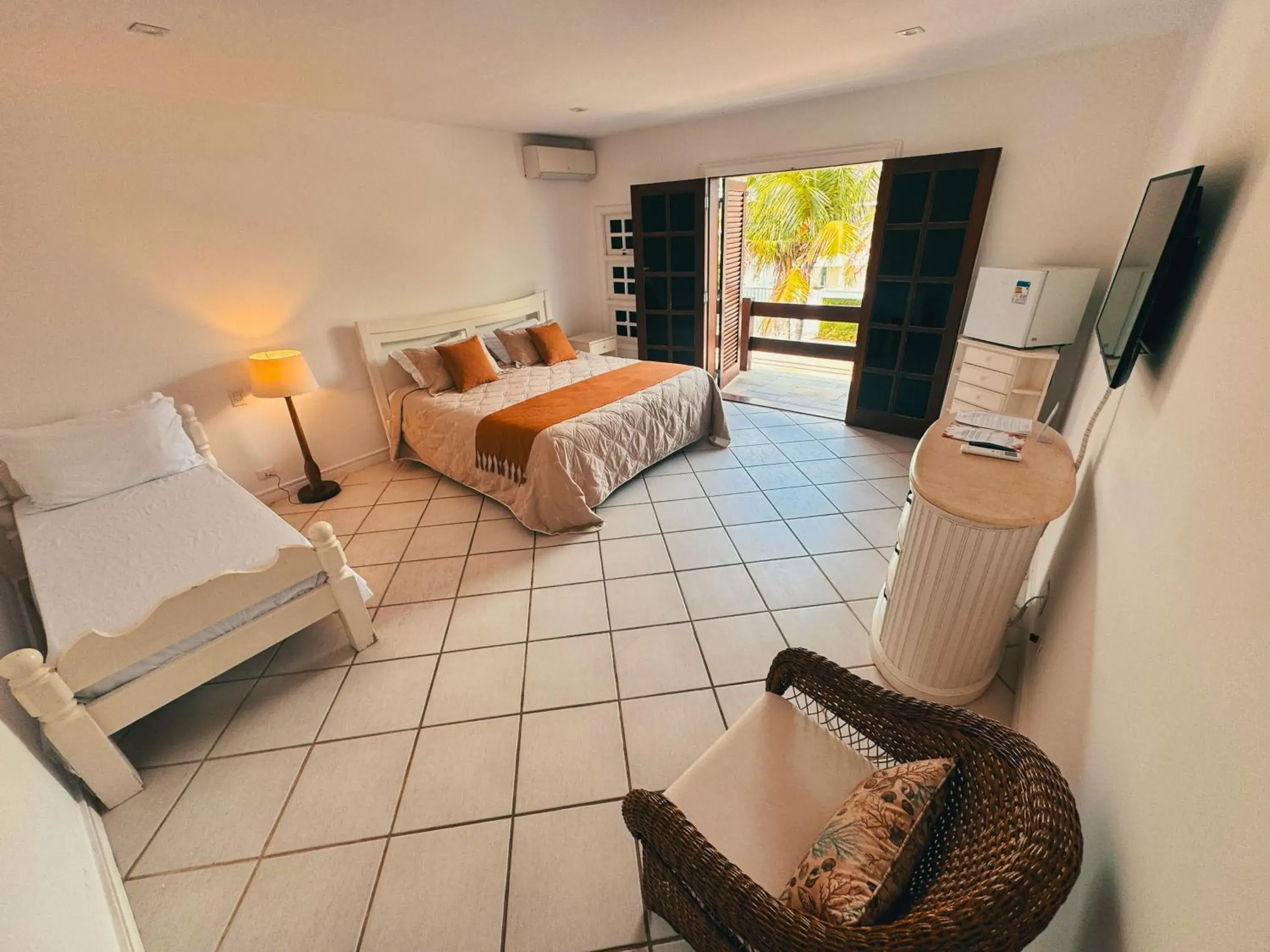 King Suite with Spa Bath in Luna Hotel Boutique - Frente à Praia King Suite with Spa Bath in Luna Hotel Boutique - Frente à Praia