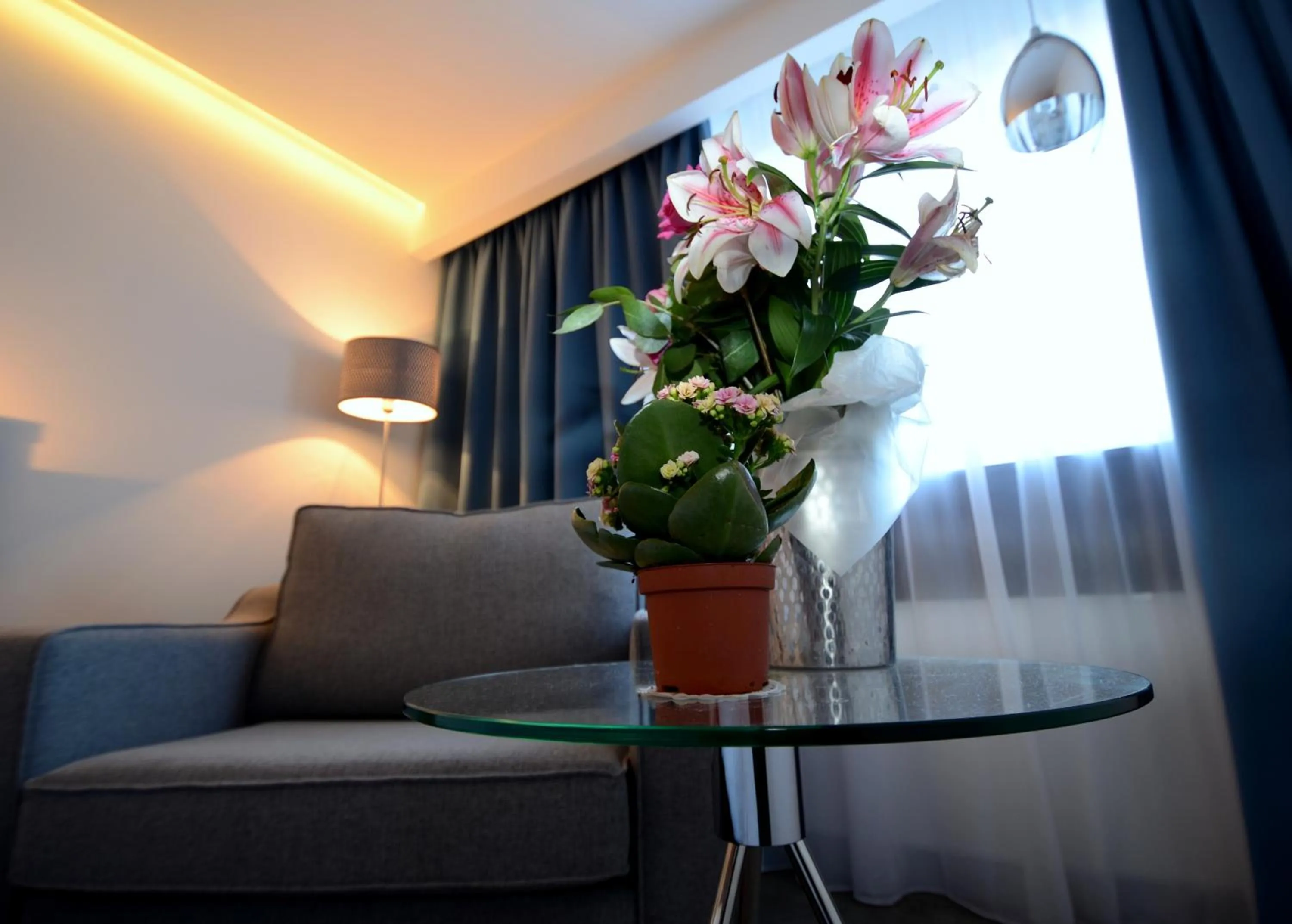 Decorative detail in Pelican London Hotel and Residence