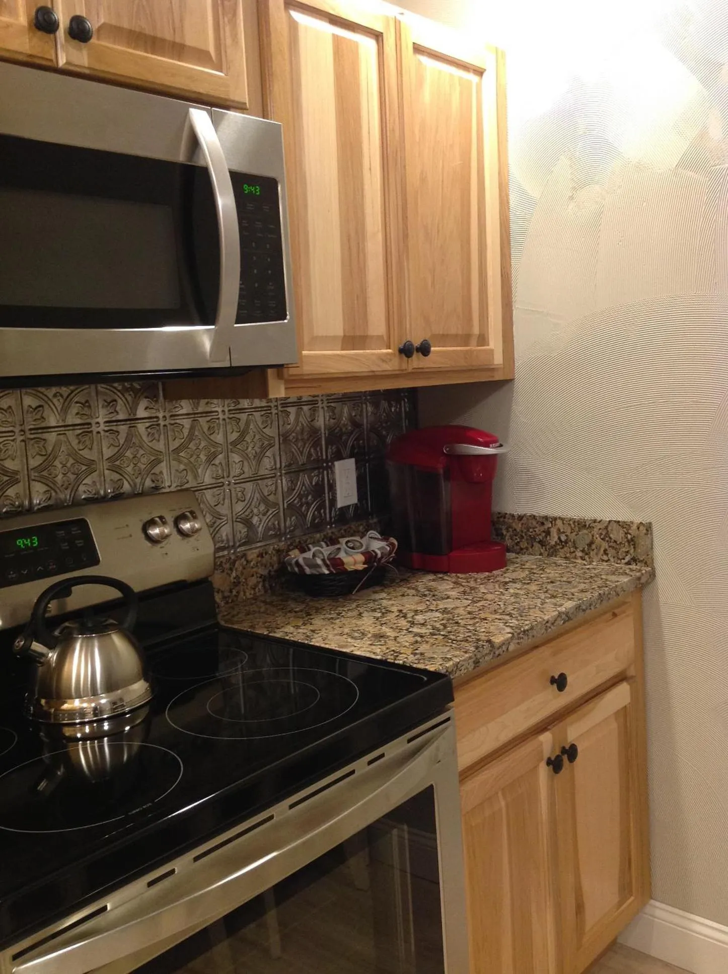 Kitchen or kitchenette in Strictly Moose Luxury Vacation Suites