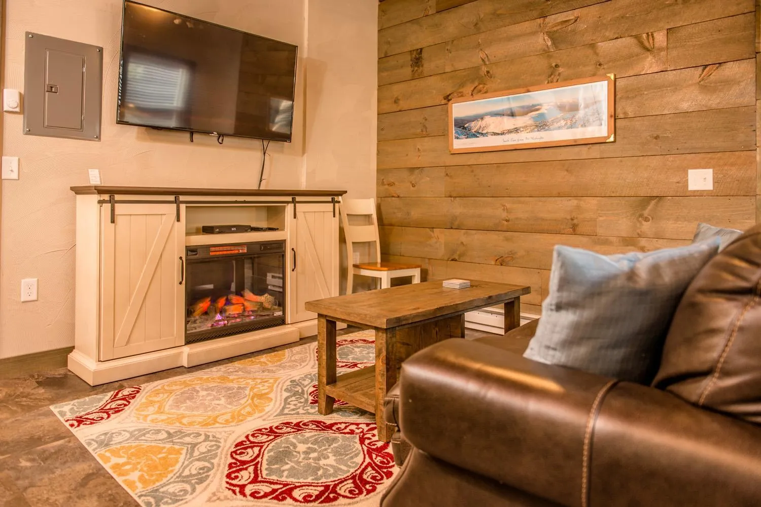 Strictly Moose Luxury Vacation Suites