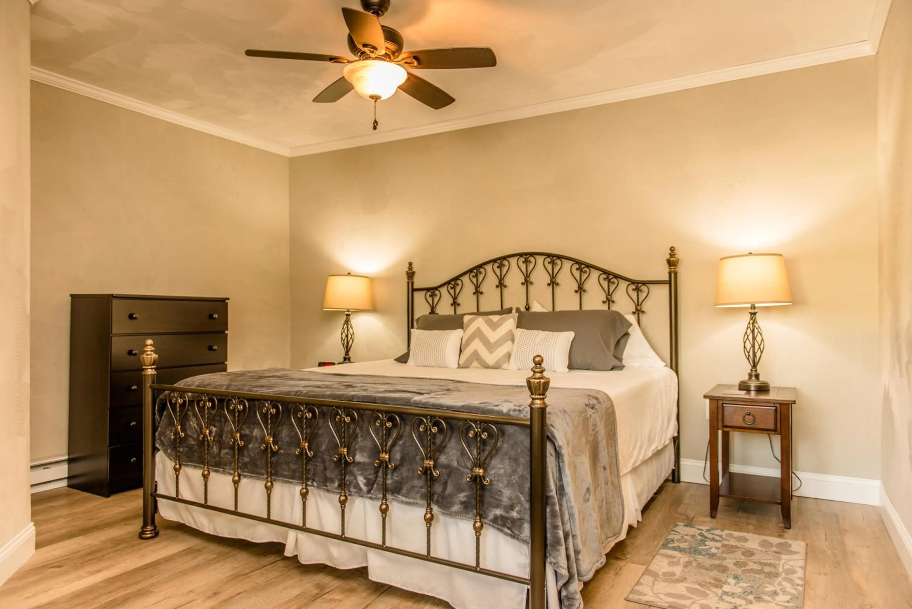 Bed in Strictly Moose Luxury Vacation Suites
