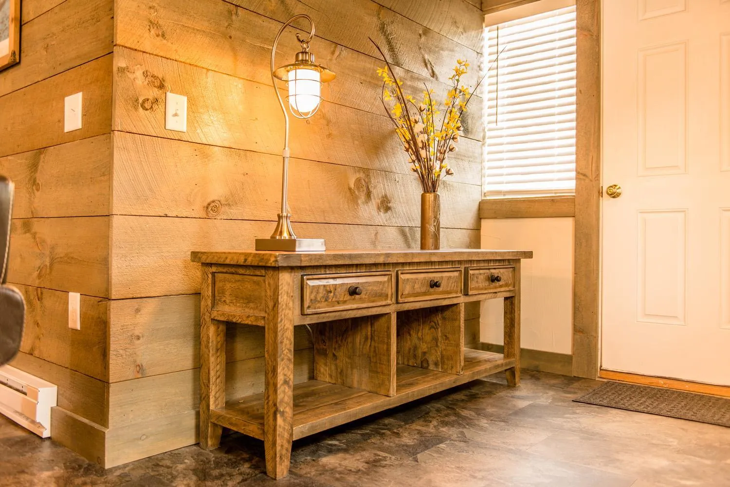 Strictly Moose Luxury Vacation Suites