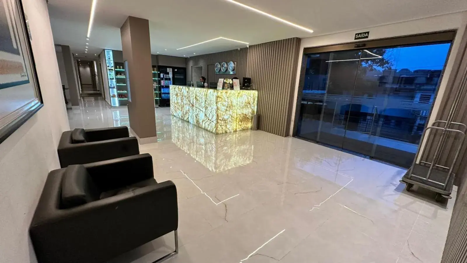 Lobby or reception in Hotel Arujá Lobby or reception in Hotel Arujá