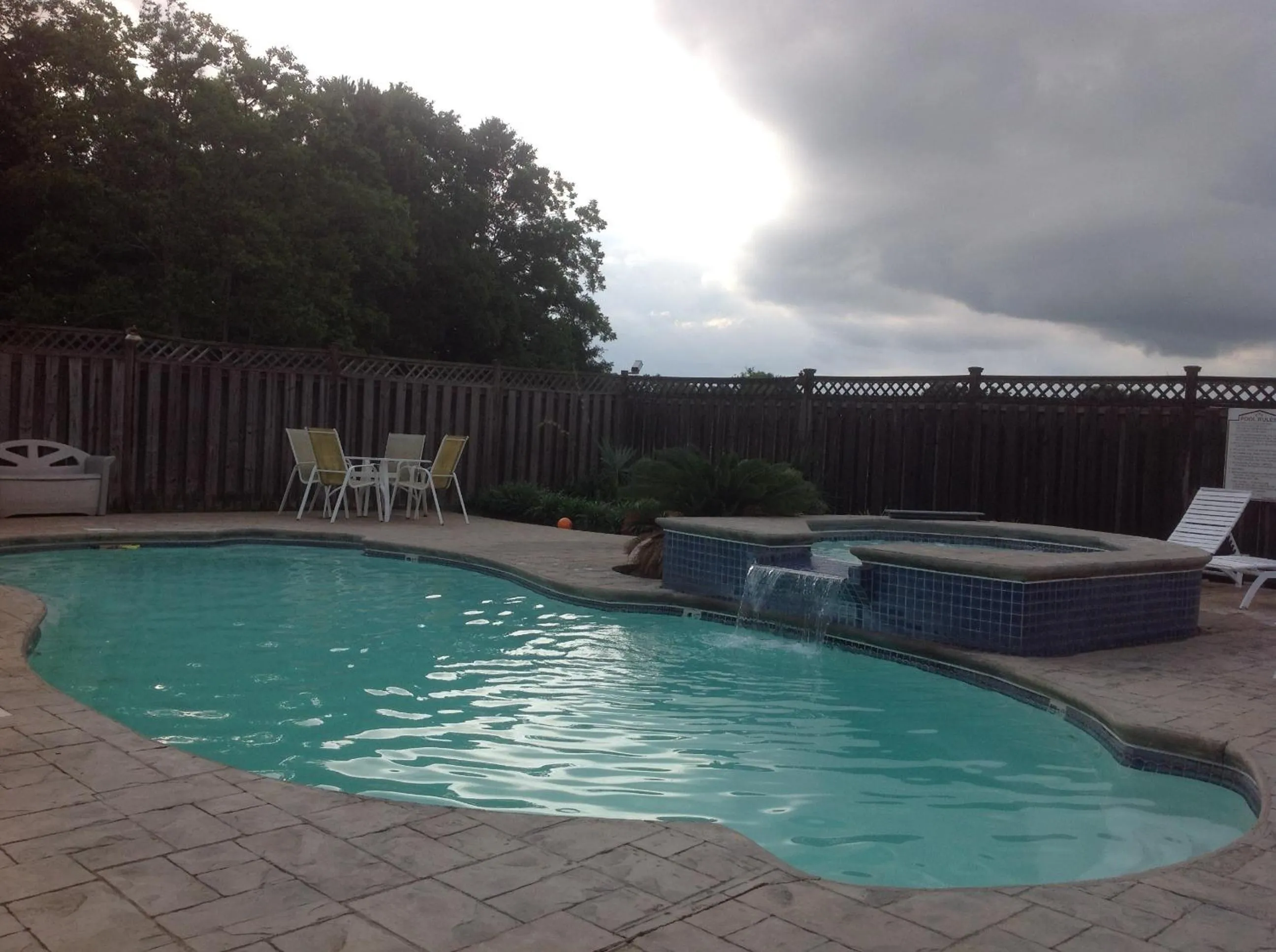 Swimming pool in L'Acadie Inn & RV Park