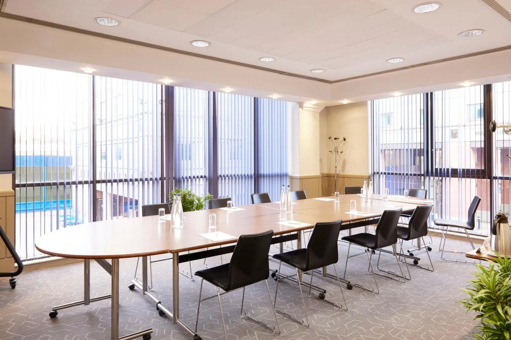 TV and multimedia in Stamford Bridge Hotel London