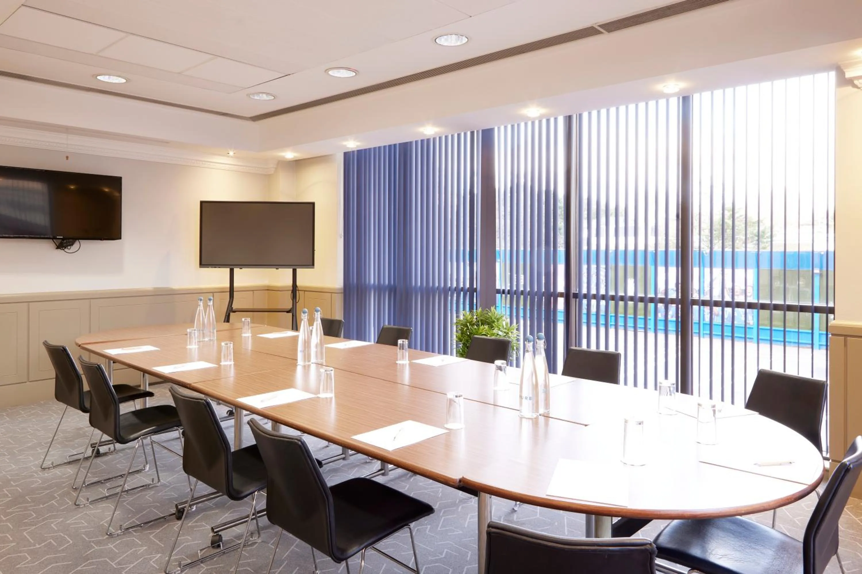 Meeting/conference room in Stamford Bridge Hotel London