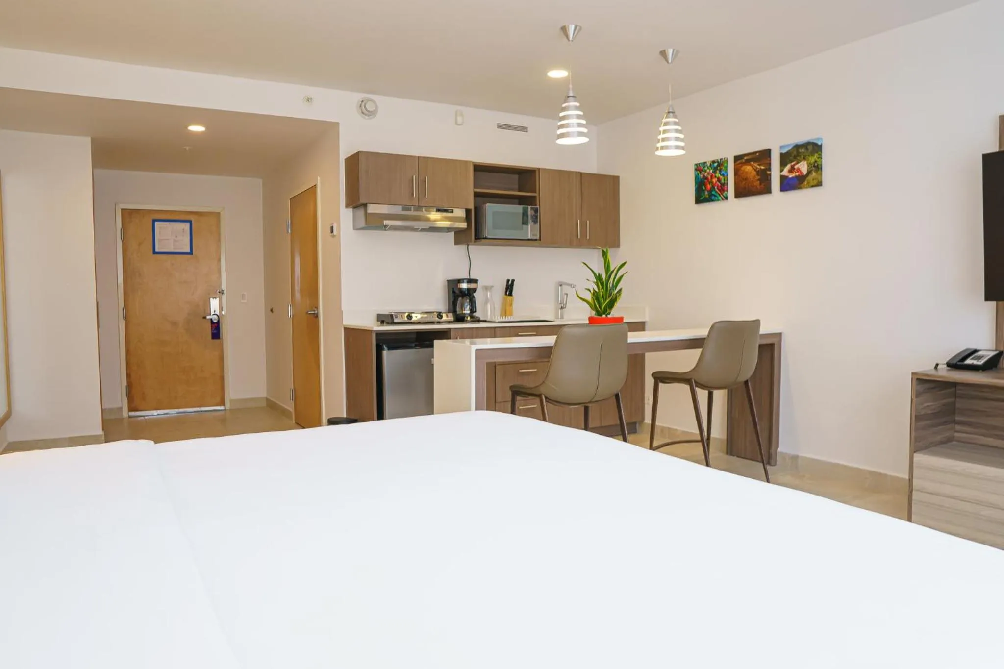 Photo of the whole room in Holiday Inn Express Managua by IHG