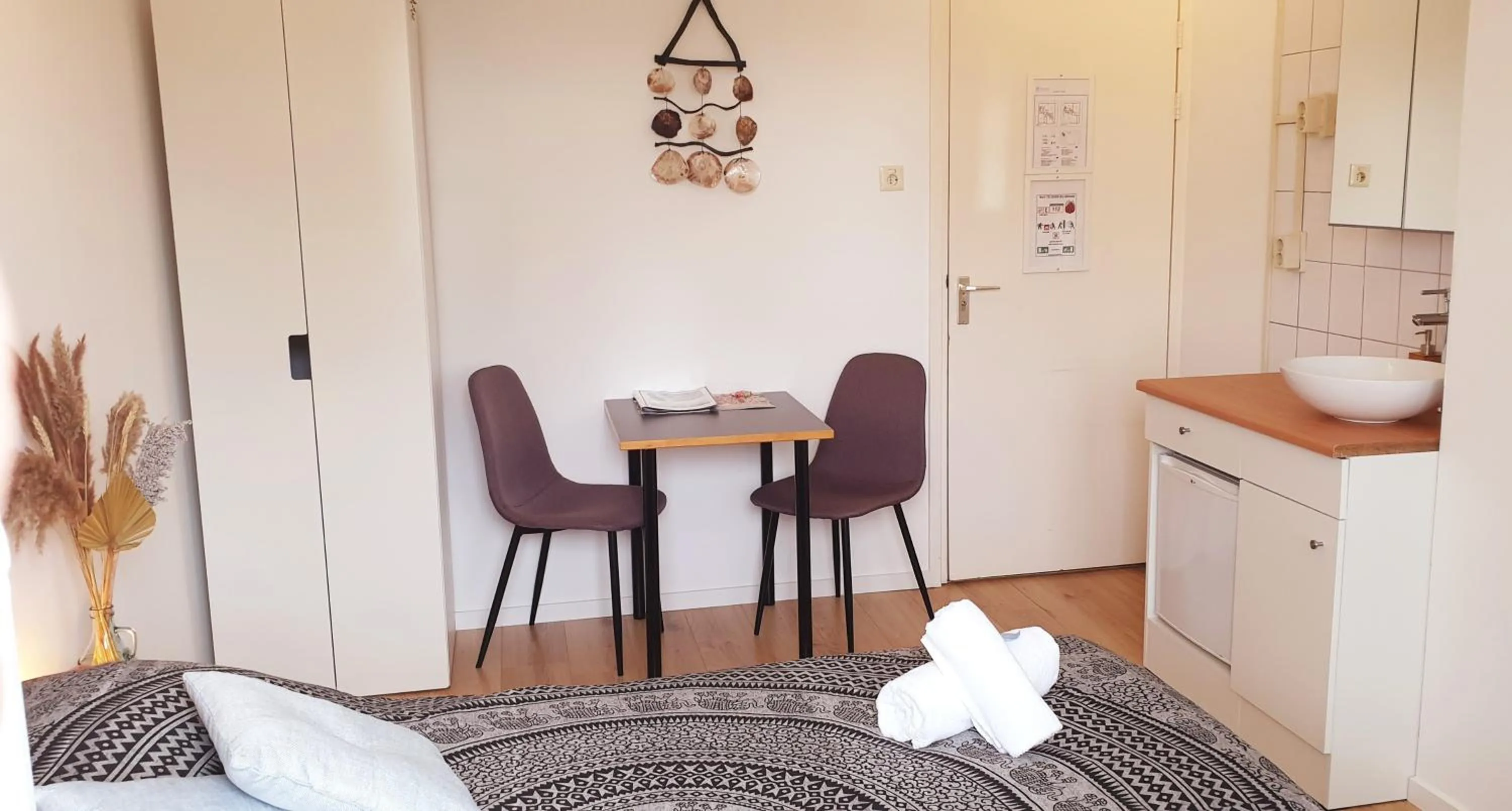 Seating area in Pension Zandvoort aan Zee
