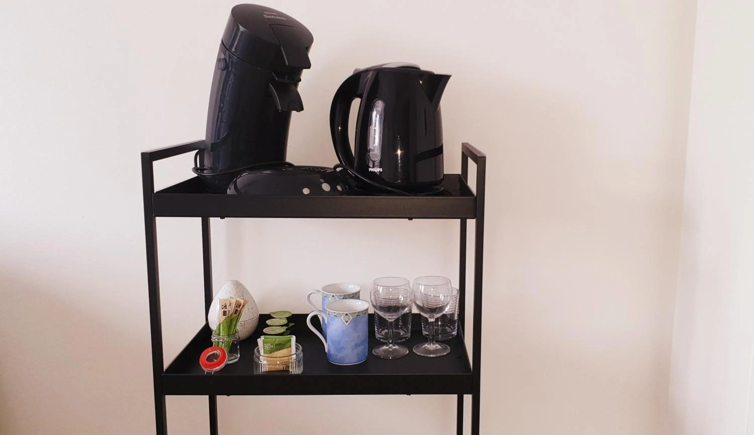 Coffee/tea facilities in Pension Zandvoort aan Zee