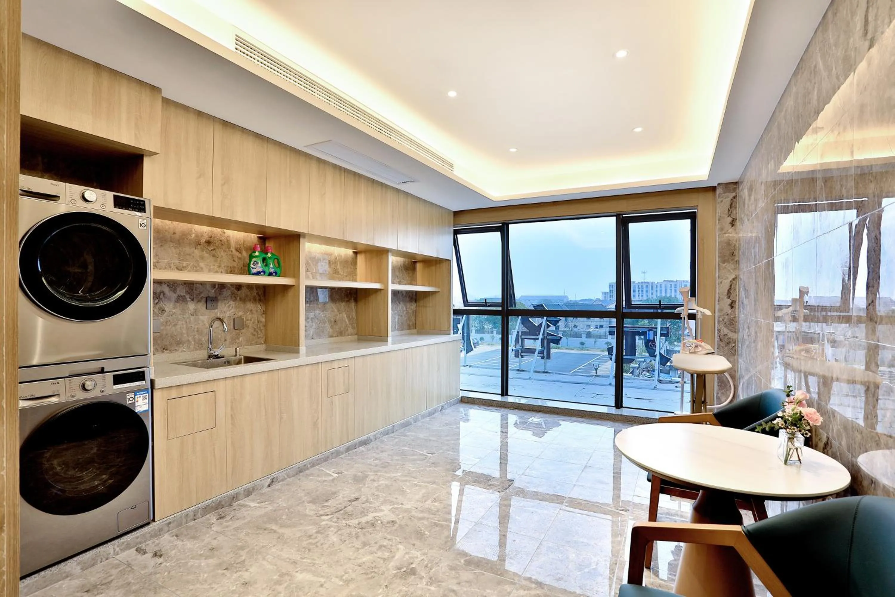washing machine in Zhoushan Maison New Century Hotel