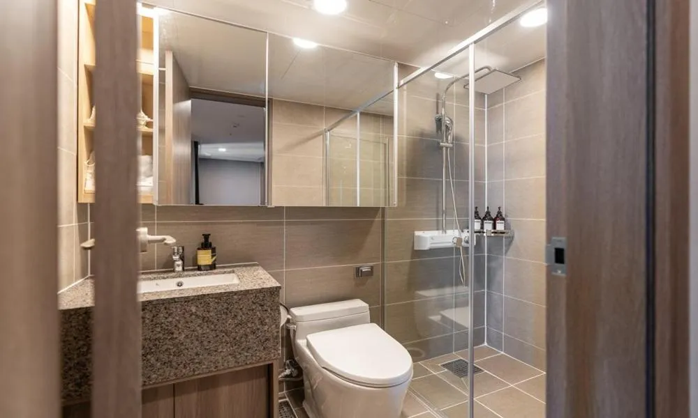 Toilet in D OV Haeundae Hotel