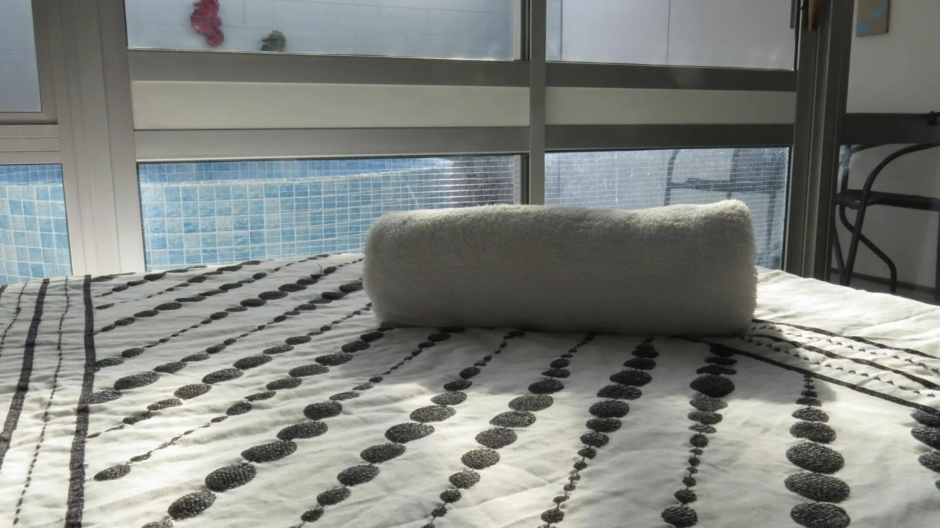 Bed in Kuirau Park Motor Lodge- Thermal Mineral pool Bed in Kuirau Park Motor Lodge- Thermal Mineral pool