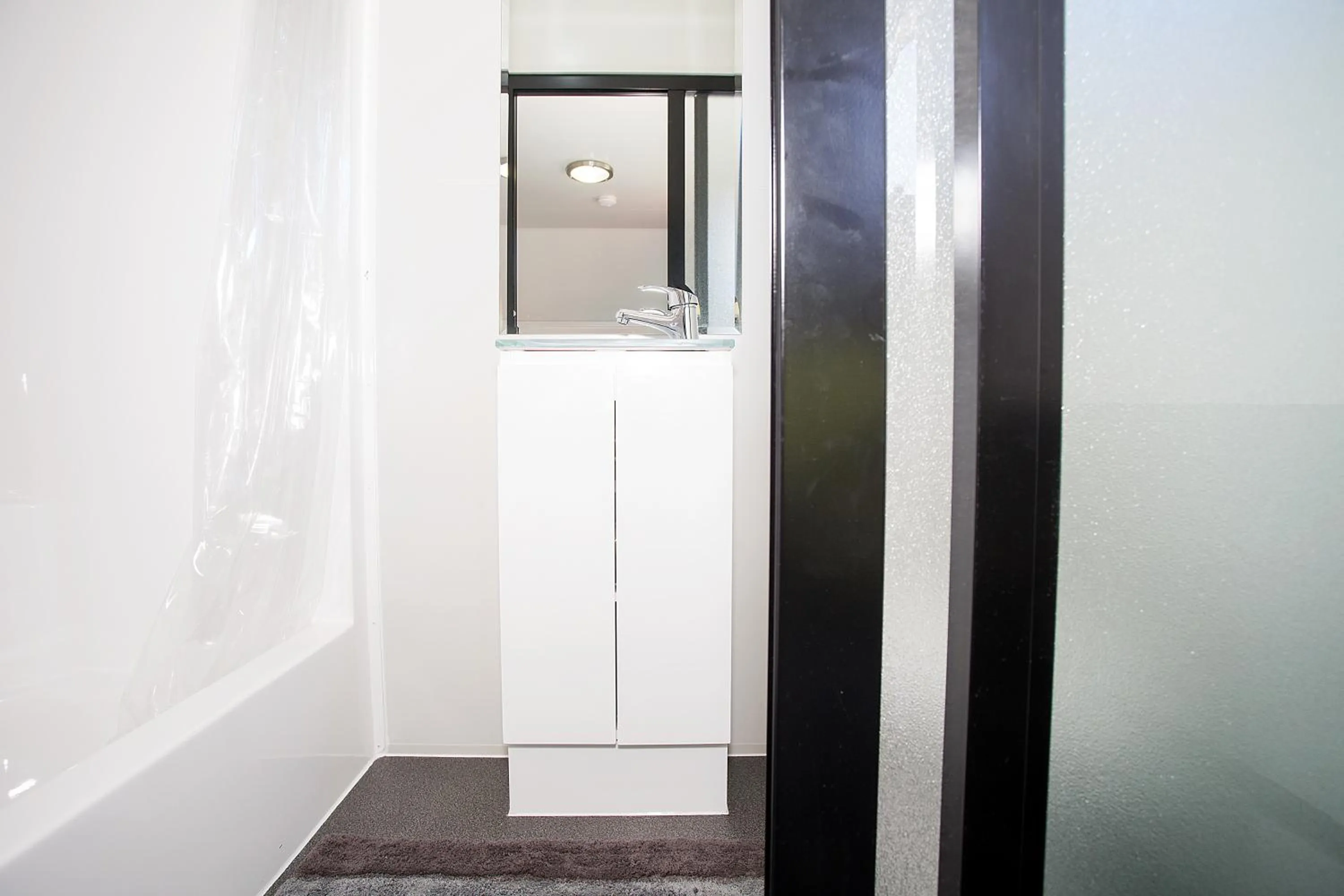 Shower in Mycow Accommodation Mackay