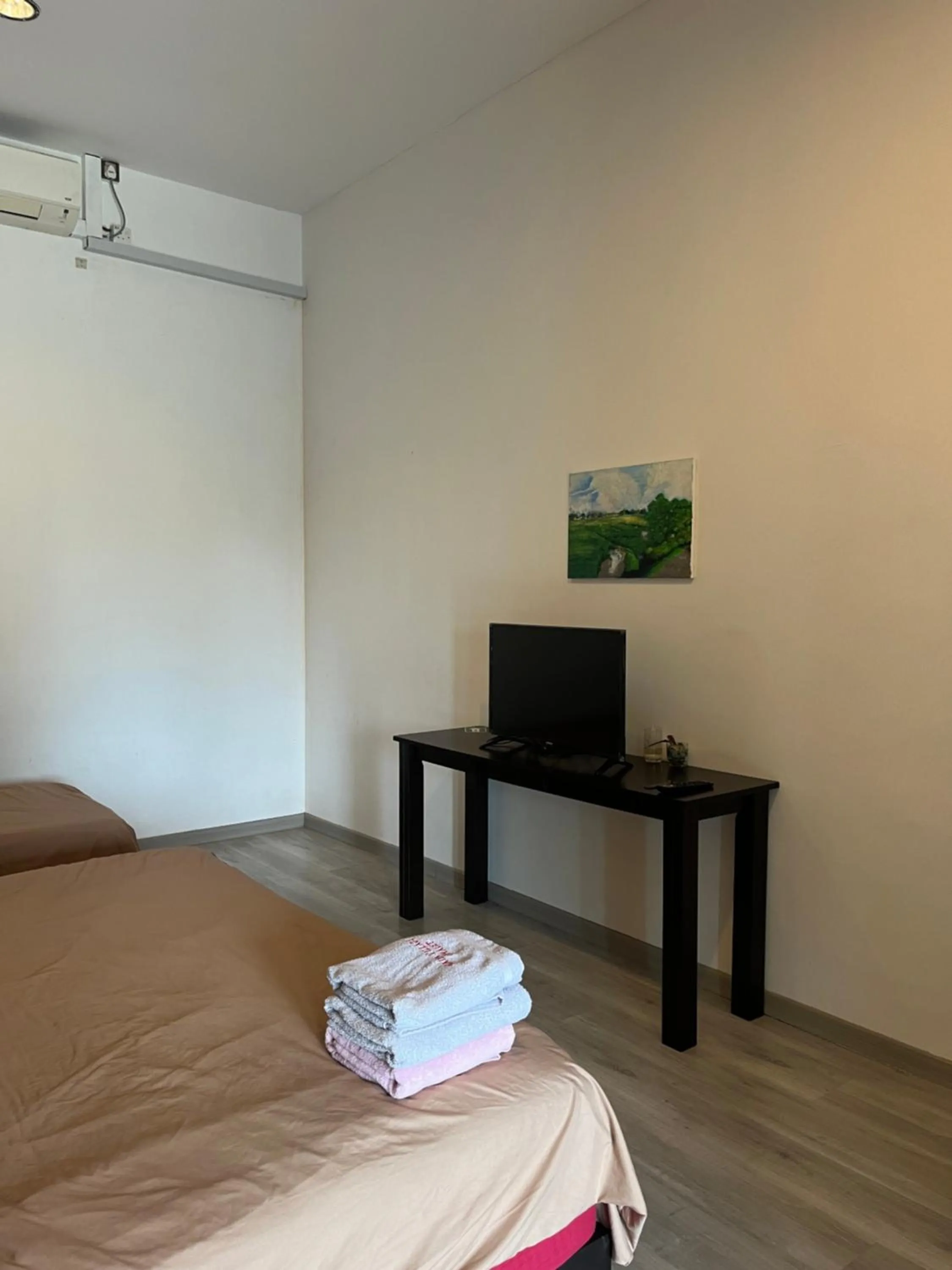 Bed in Maifa Village Chalet