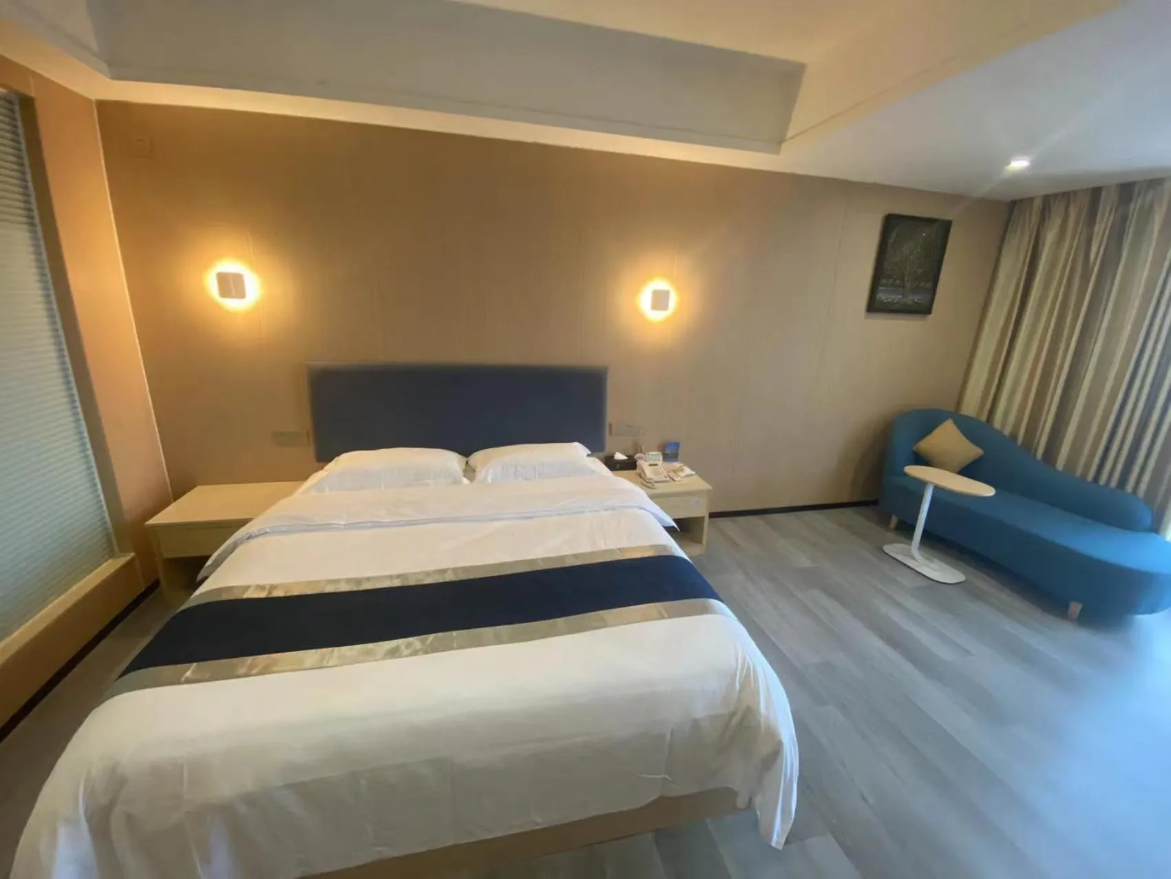 Green Island Holiday Hotel