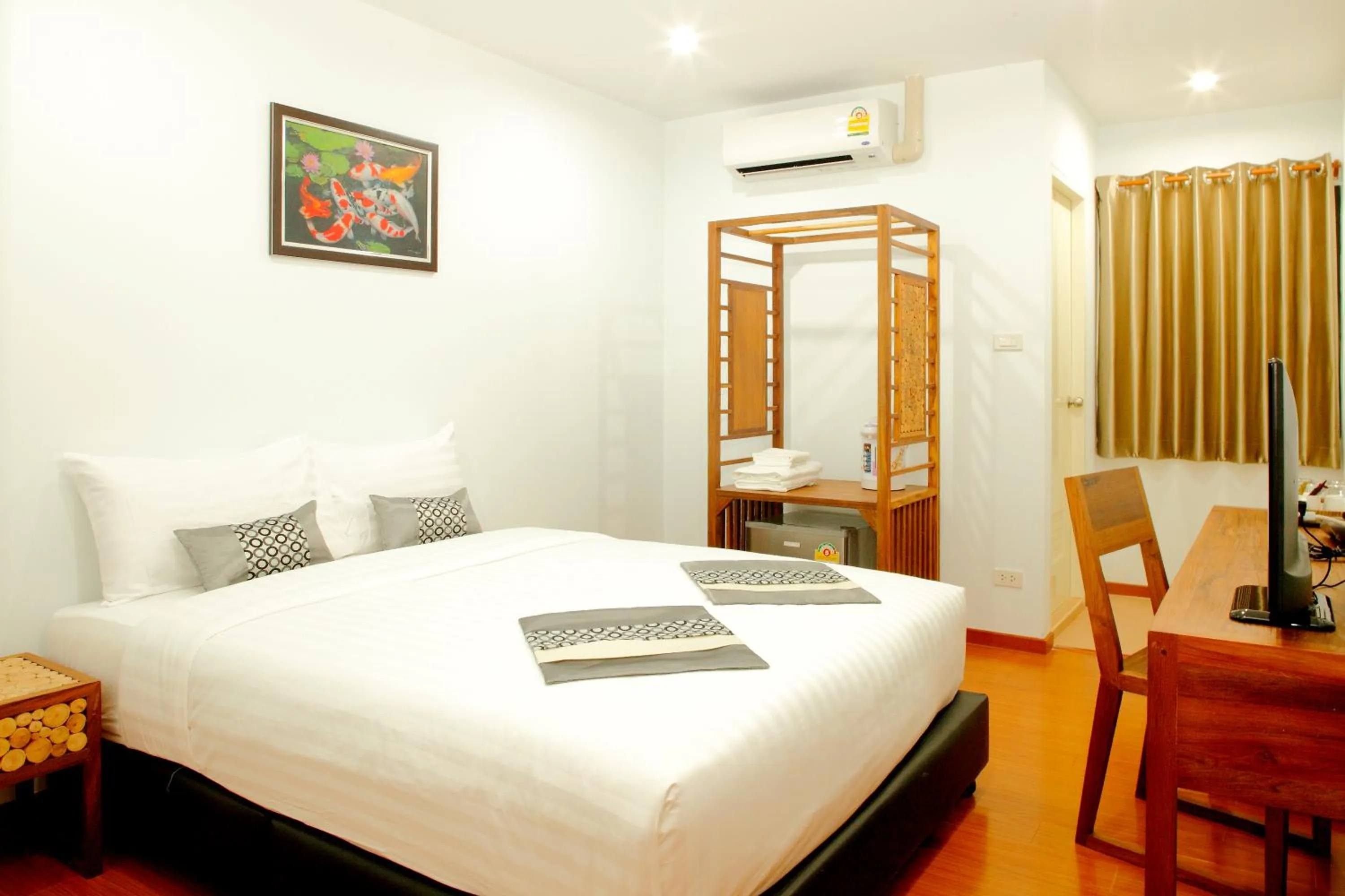 Bedroom, Bed in Double DD House at MRT Sutthisarn
