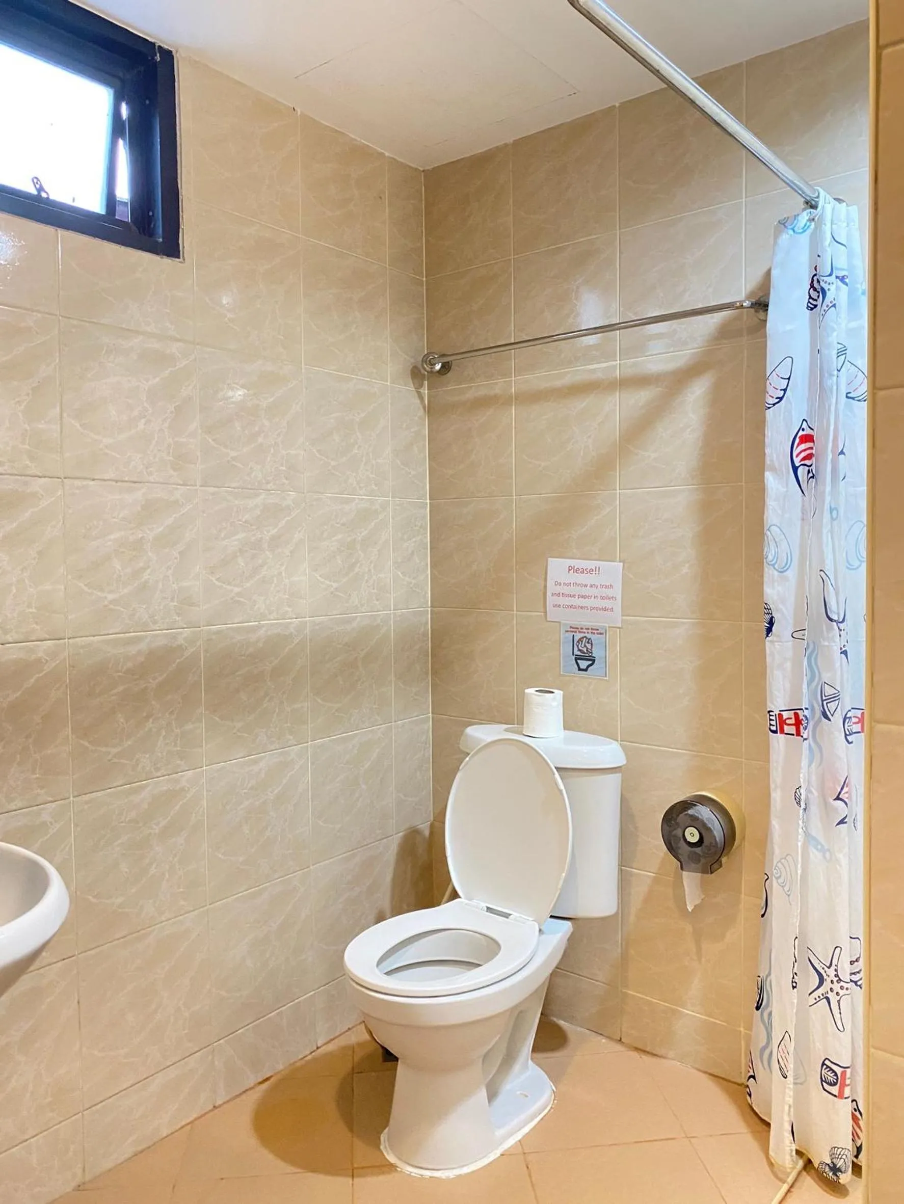 Double DD House at MRT Sutthisarn