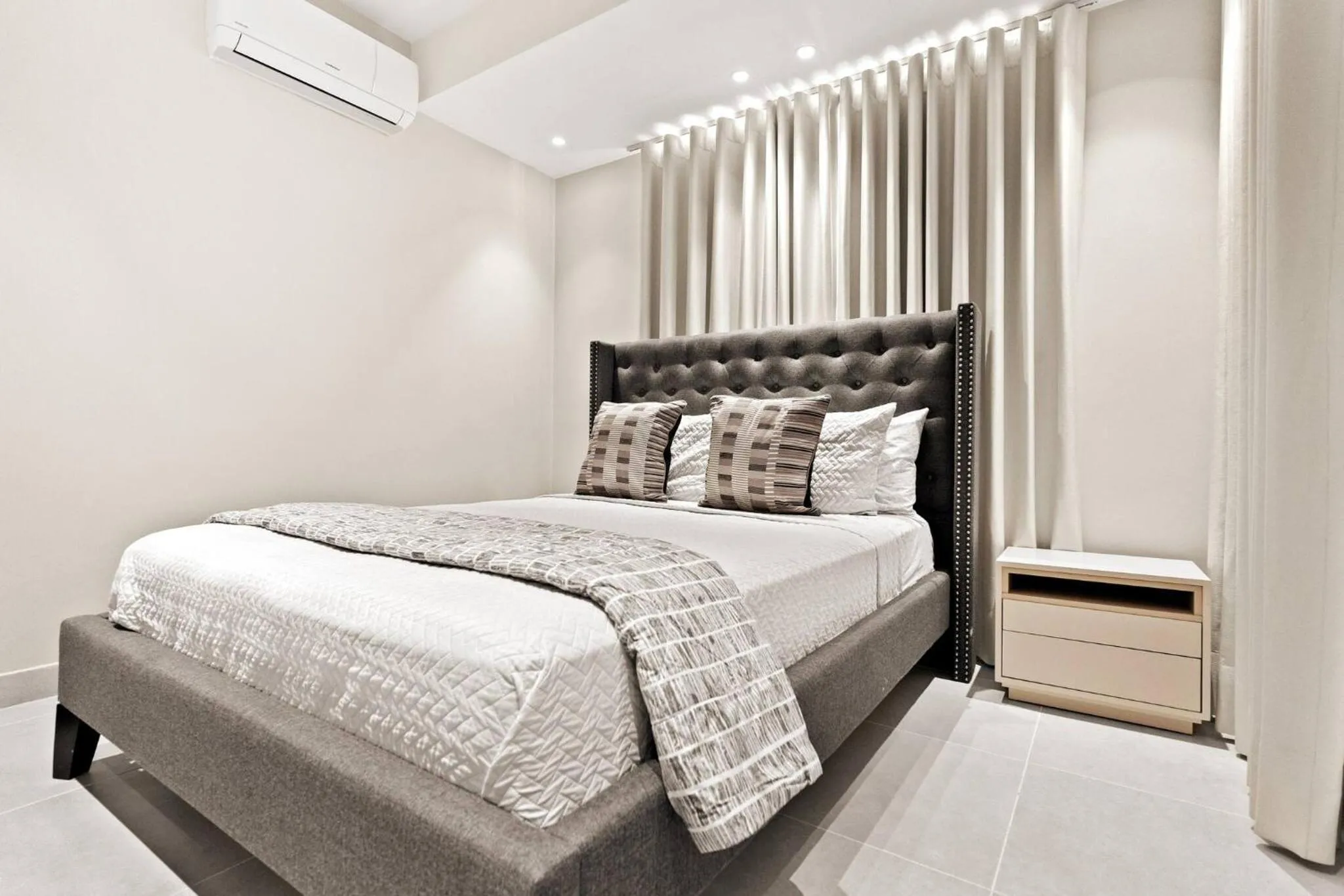 Bed in Oasis Urbano Family 2br Pool Gym Lm22-8B