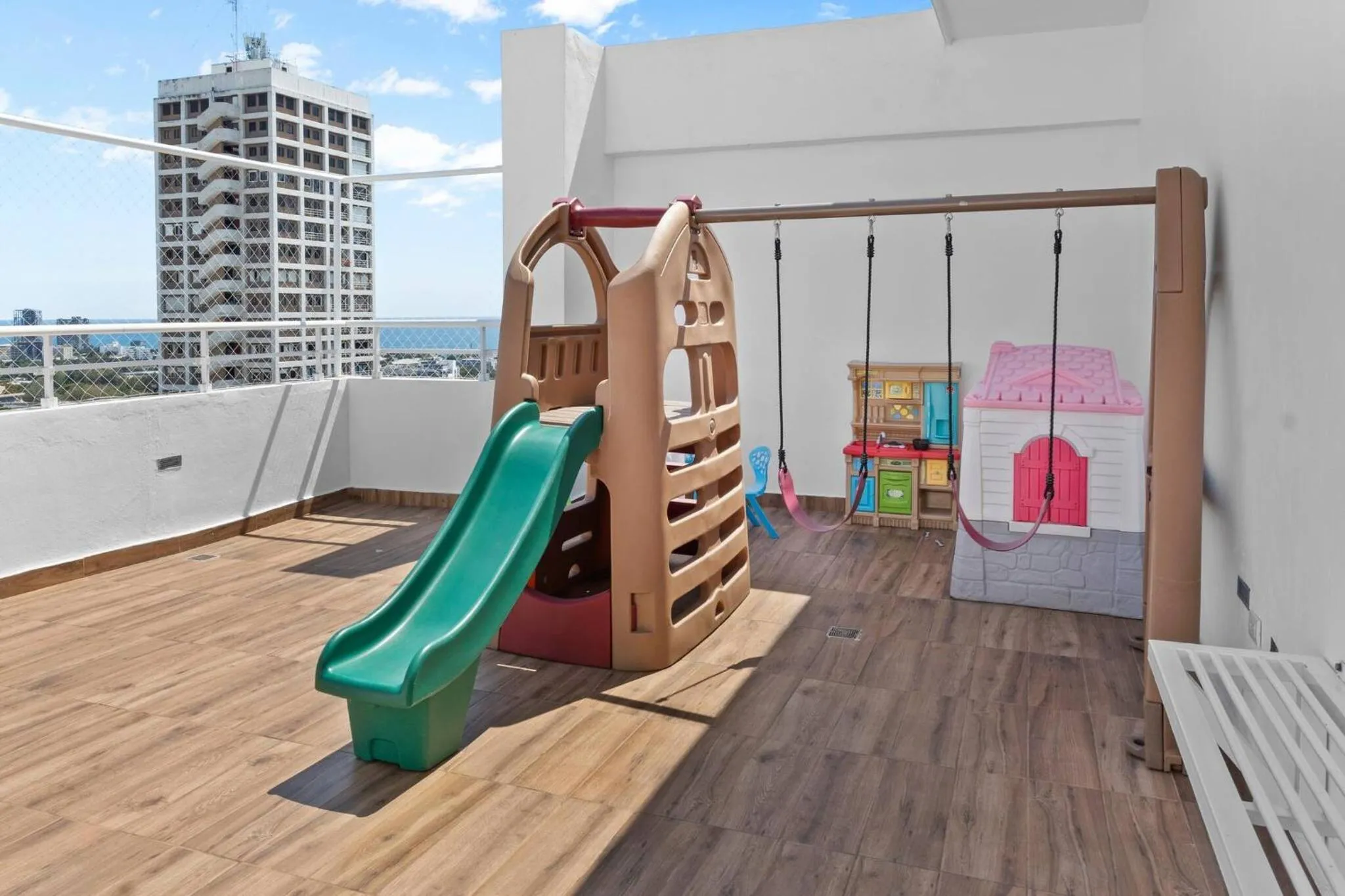 Oasis Urbano Family 2br Pool Gym Lm22-8B