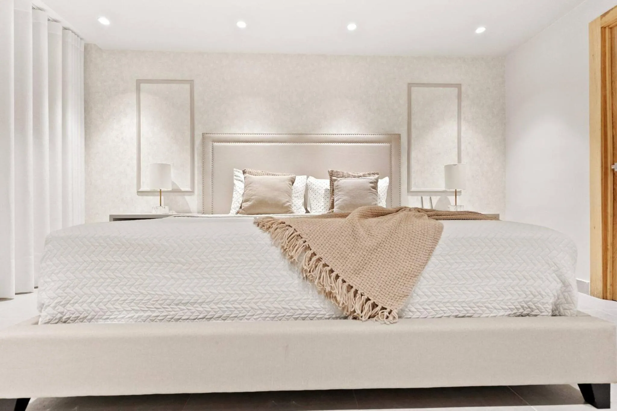 Bed in Oasis Urbano Family 2br Pool Gym Lm22-8B