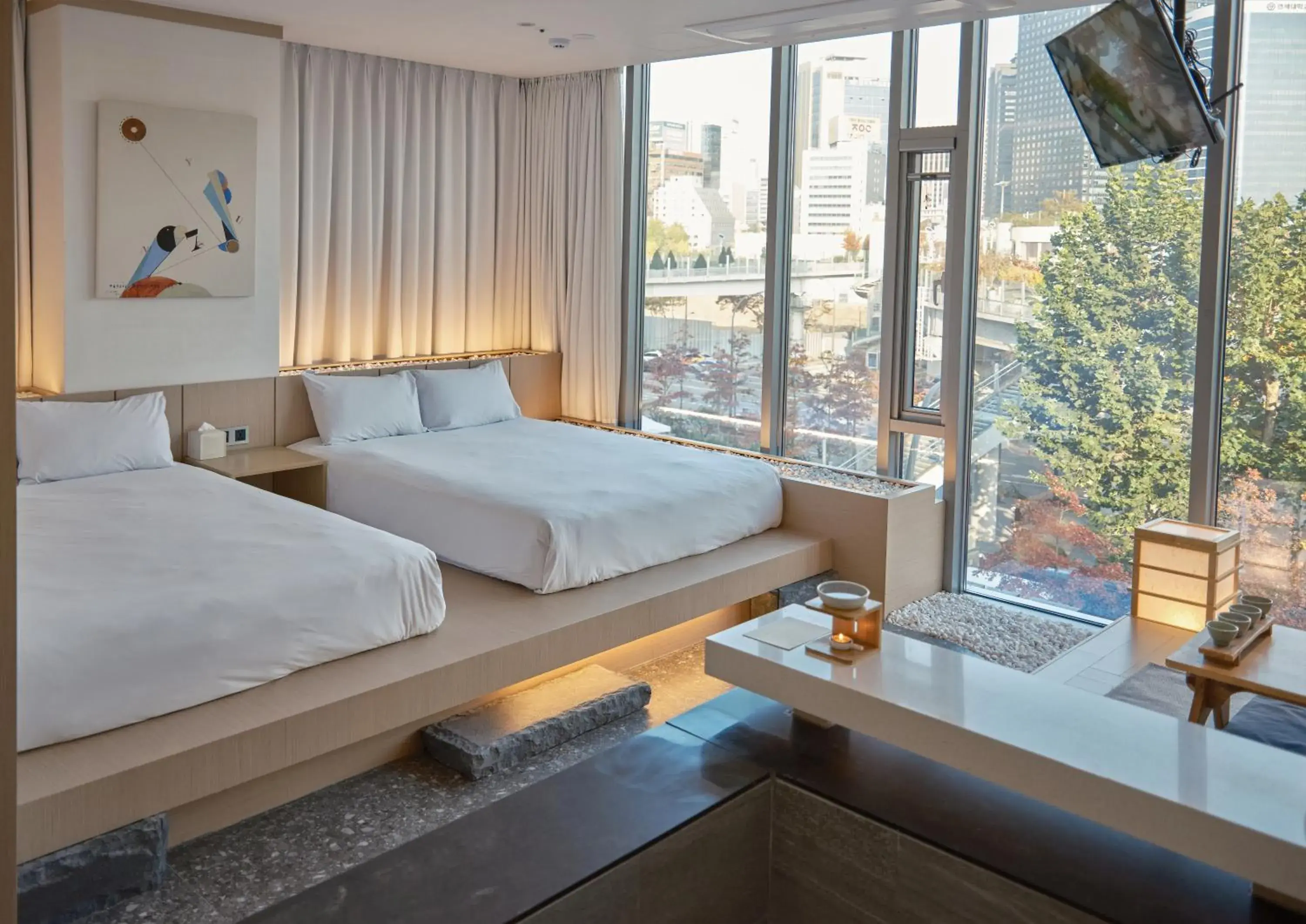 Bed in UH Suite The Seoul Bed in UH Suite The Seoul