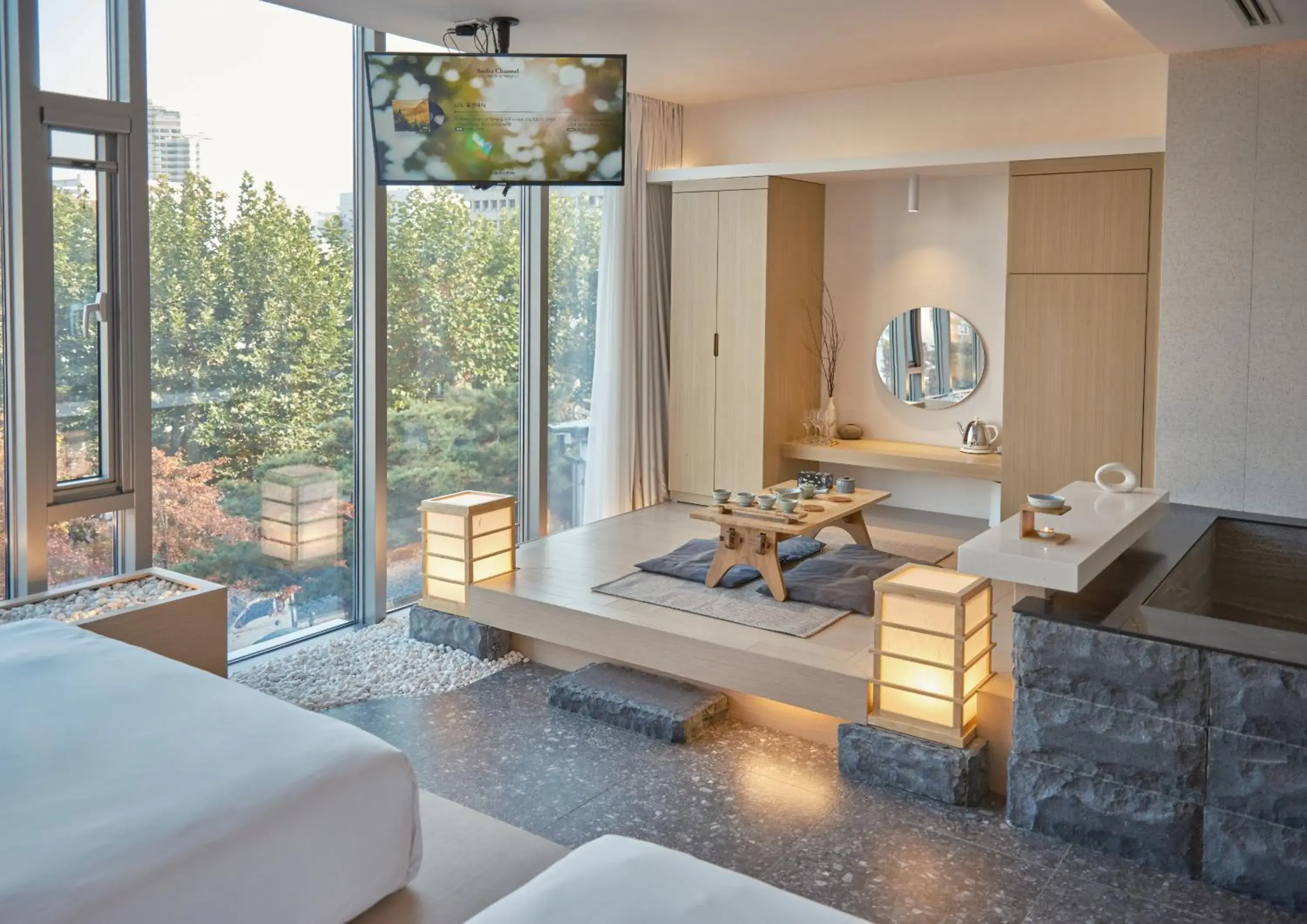 TV and multimedia, Bed in UH Suite The Seoul TV and multimedia, Bed in UH Suite The Seoul