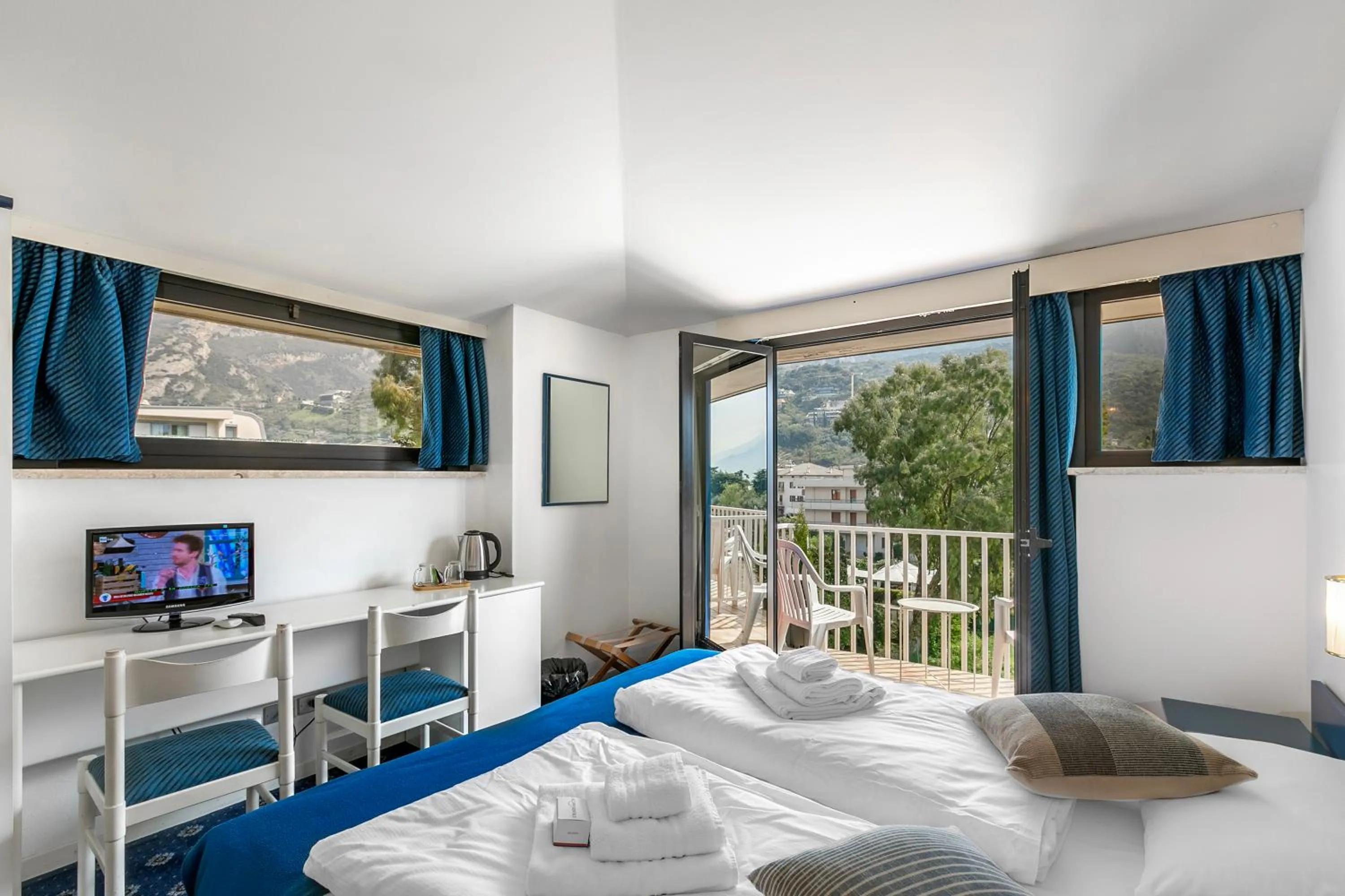 TV and multimedia, Bed in Bike & Wind Hotel Villa Maria