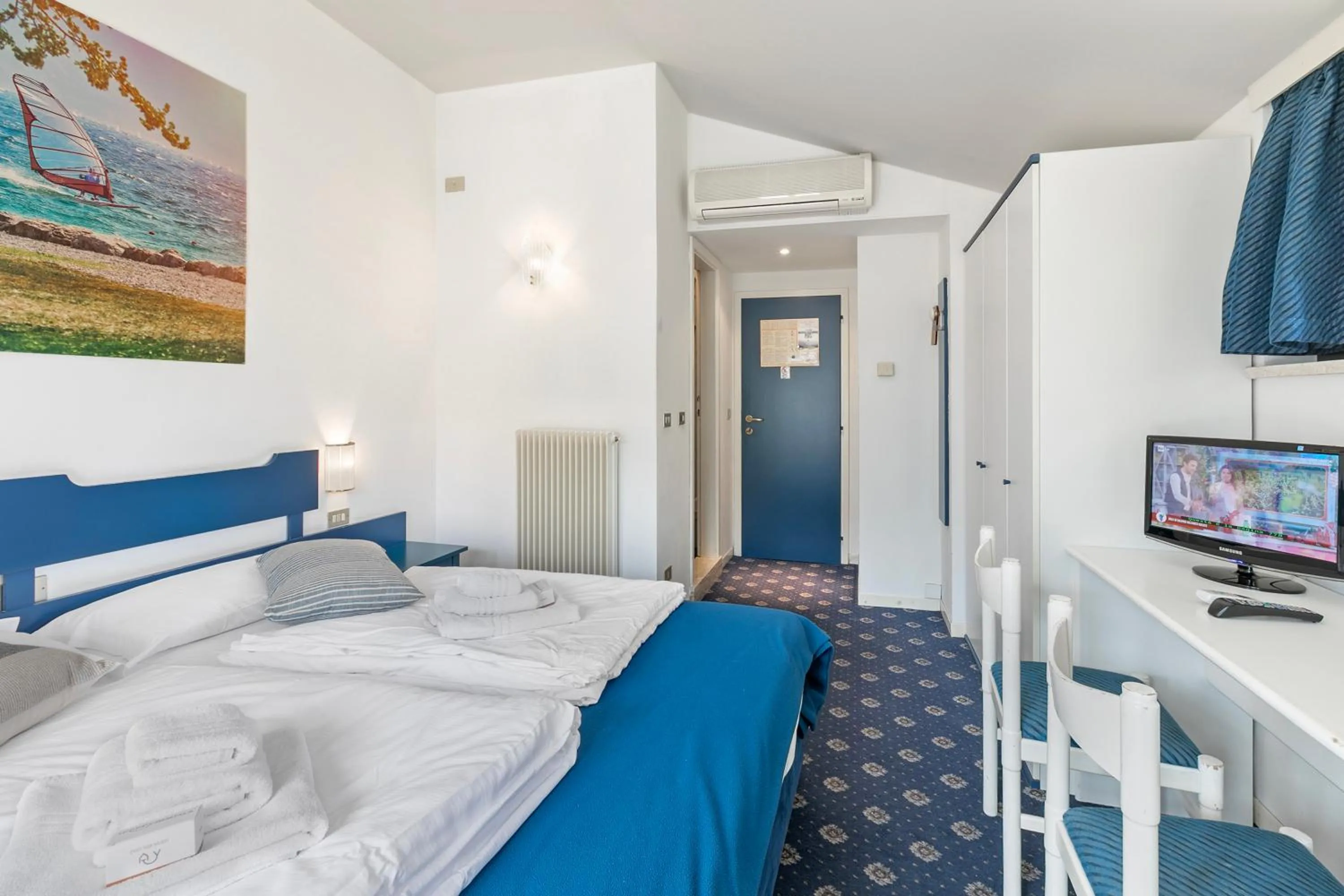 TV and multimedia, Bed in Bike & Wind Hotel Villa Maria