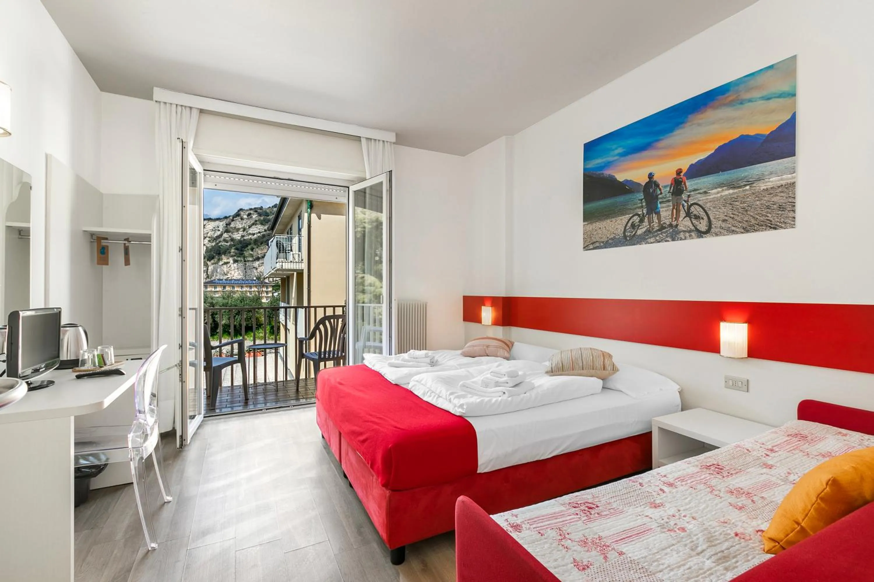 TV and multimedia, Bed in Bike & Wind Hotel Villa Maria