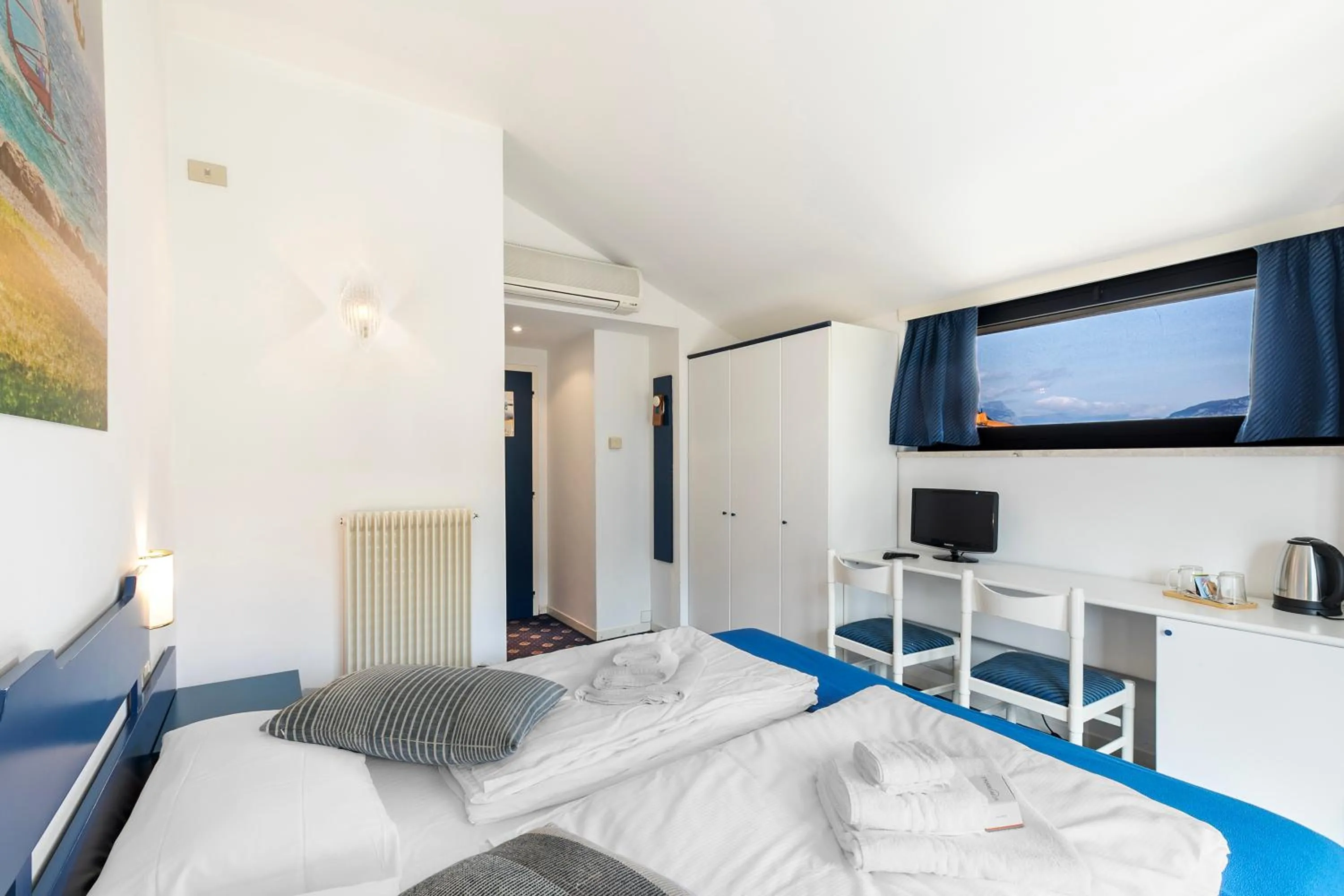 TV and multimedia, Bed in Bike & Wind Hotel Villa Maria