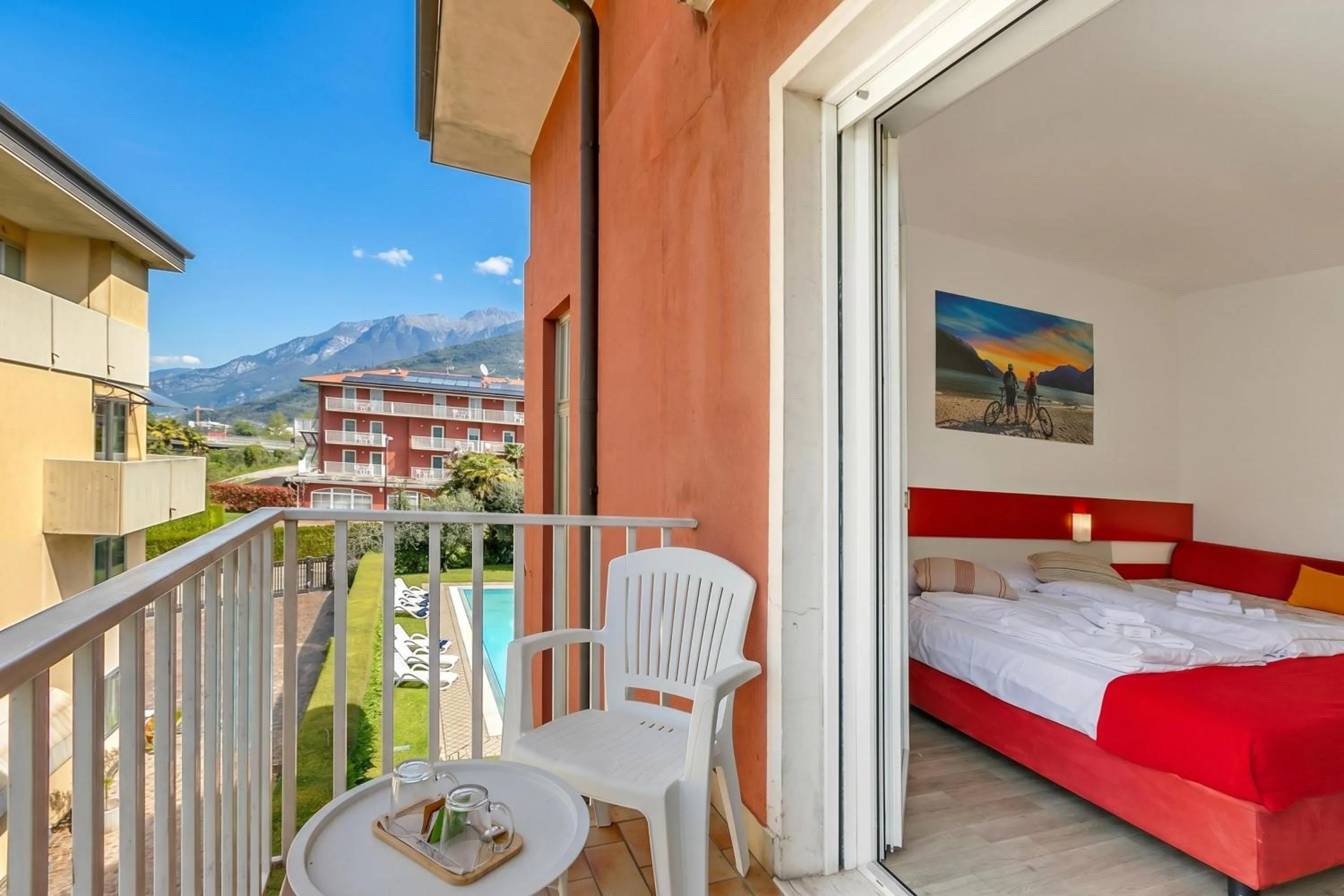 Balcony/Terrace, Bed in Bike & Wind Hotel Villa Maria