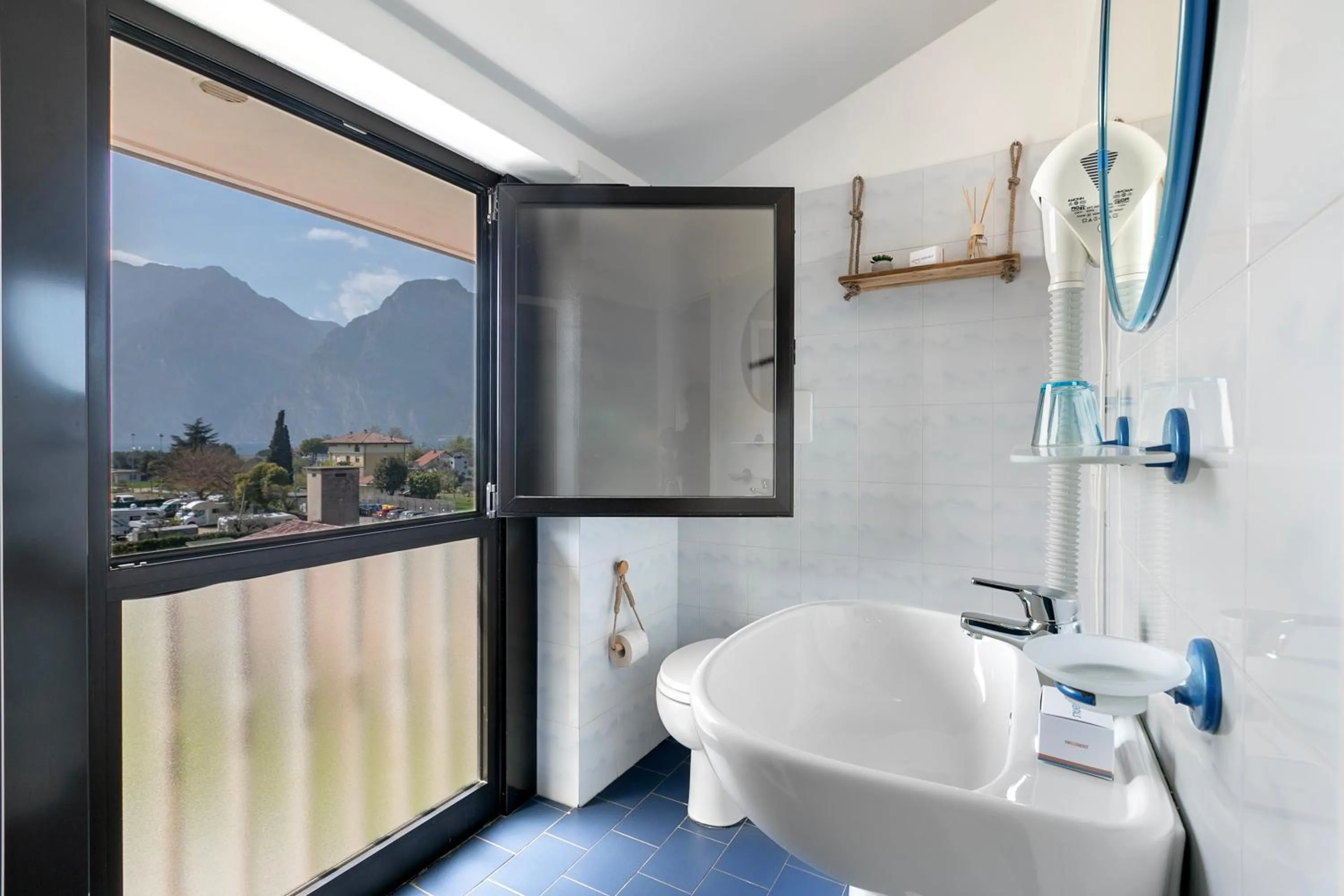 Bathroom in Bike & Wind Hotel Villa Maria