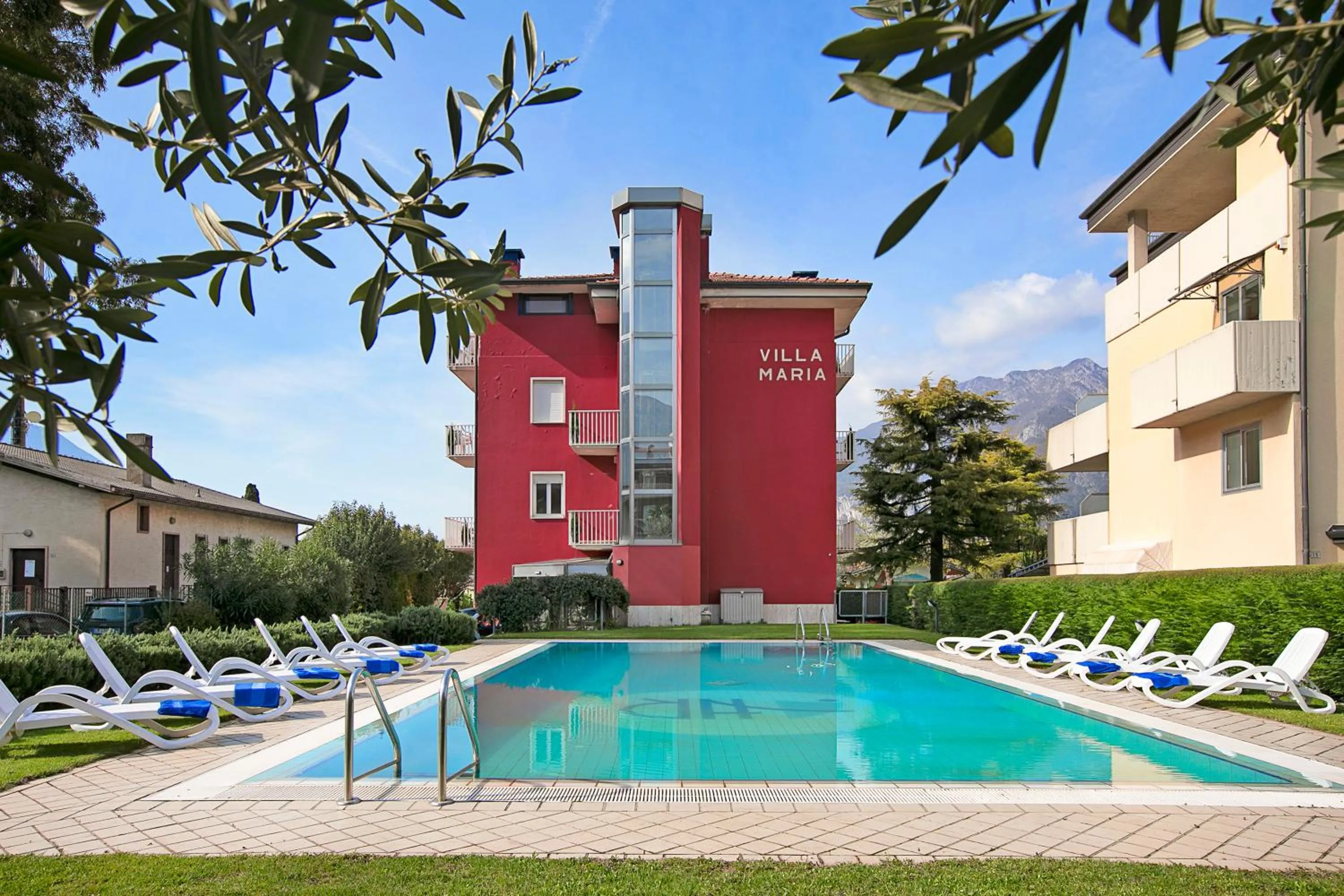 Property building in Bike & Wind Hotel Villa Maria