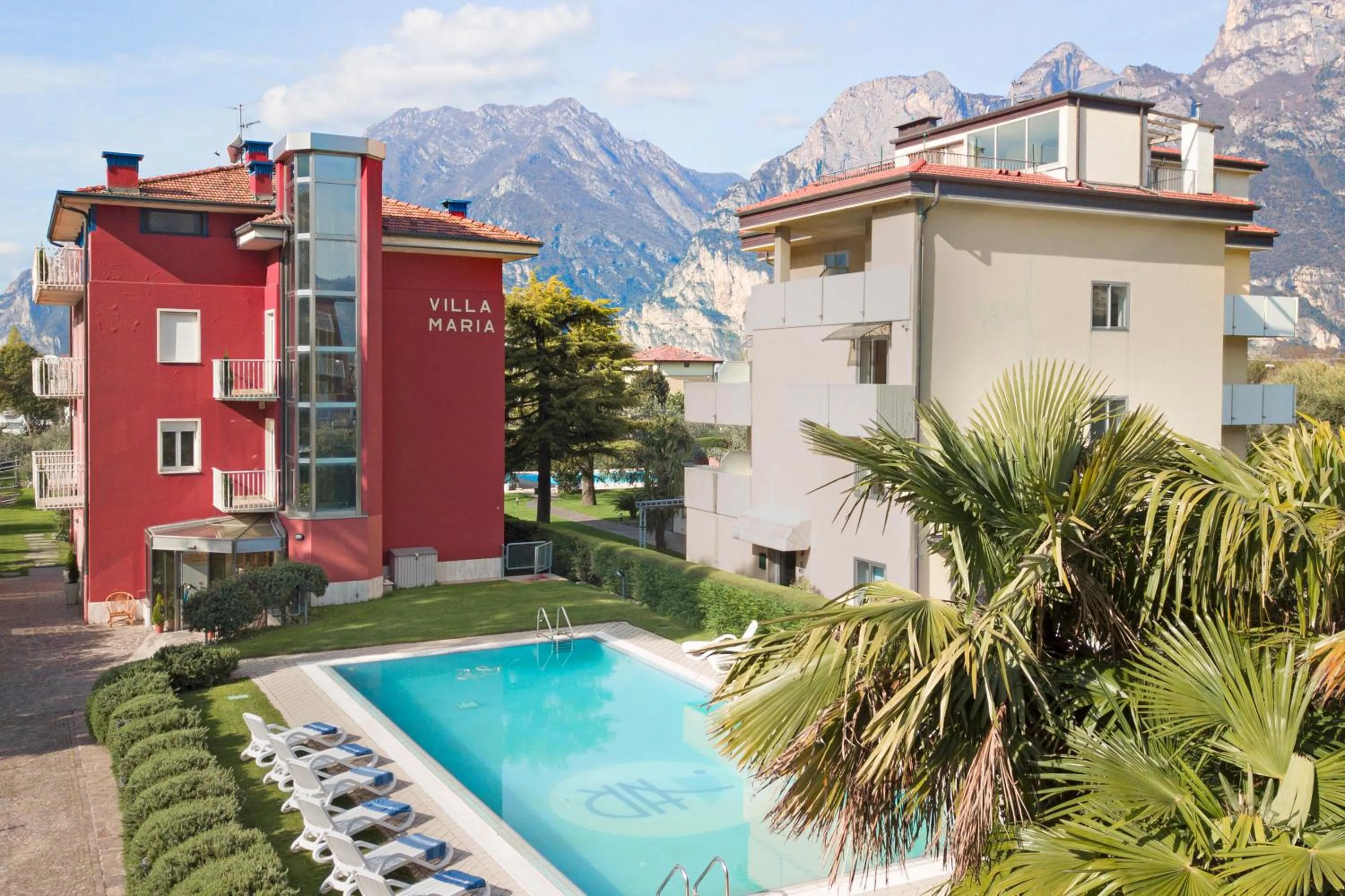Property building in Bike & Wind Hotel Villa Maria
