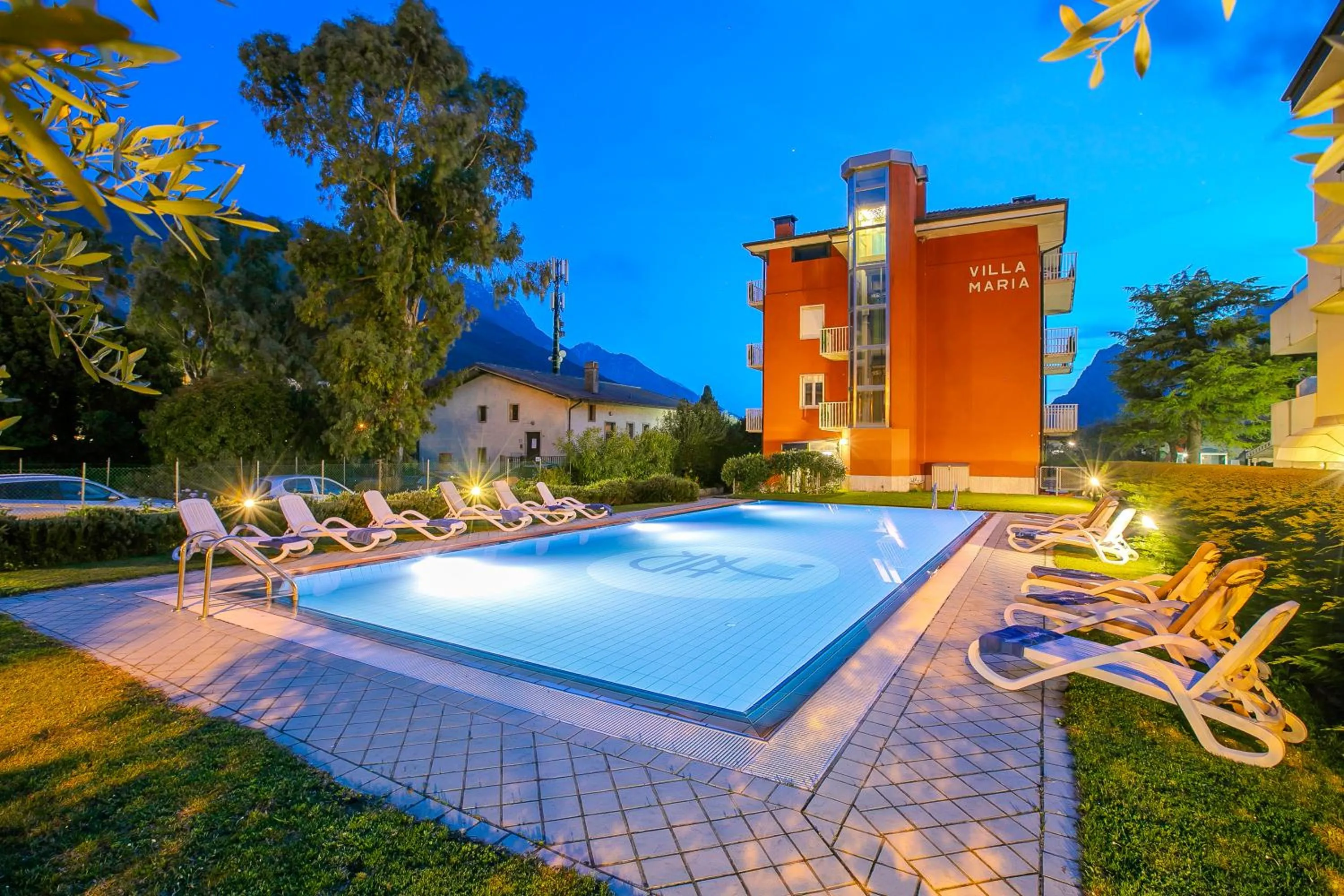 Property building in Bike & Wind Hotel Villa Maria