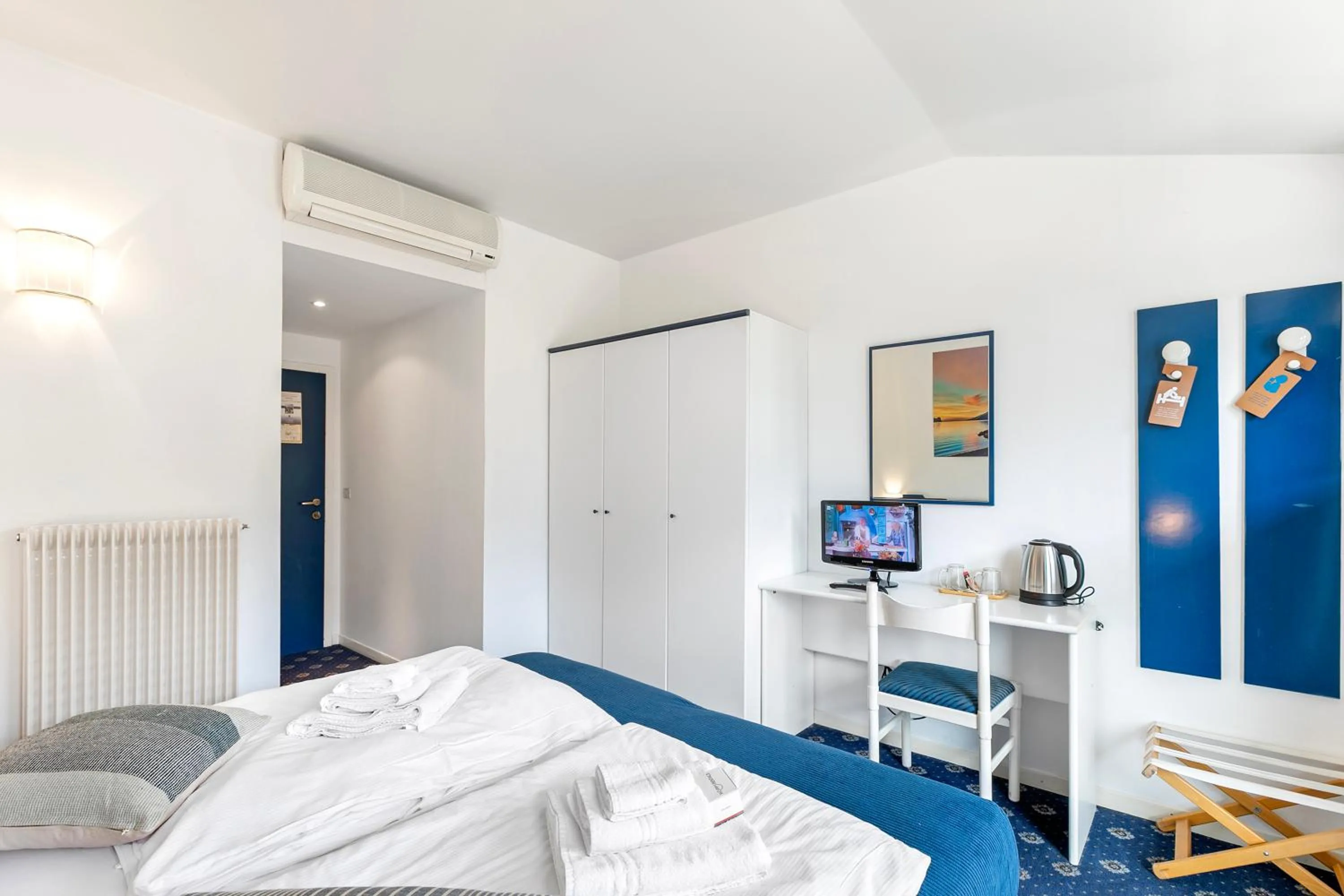 TV and multimedia, Bed in Bike & Wind Hotel Villa Maria
