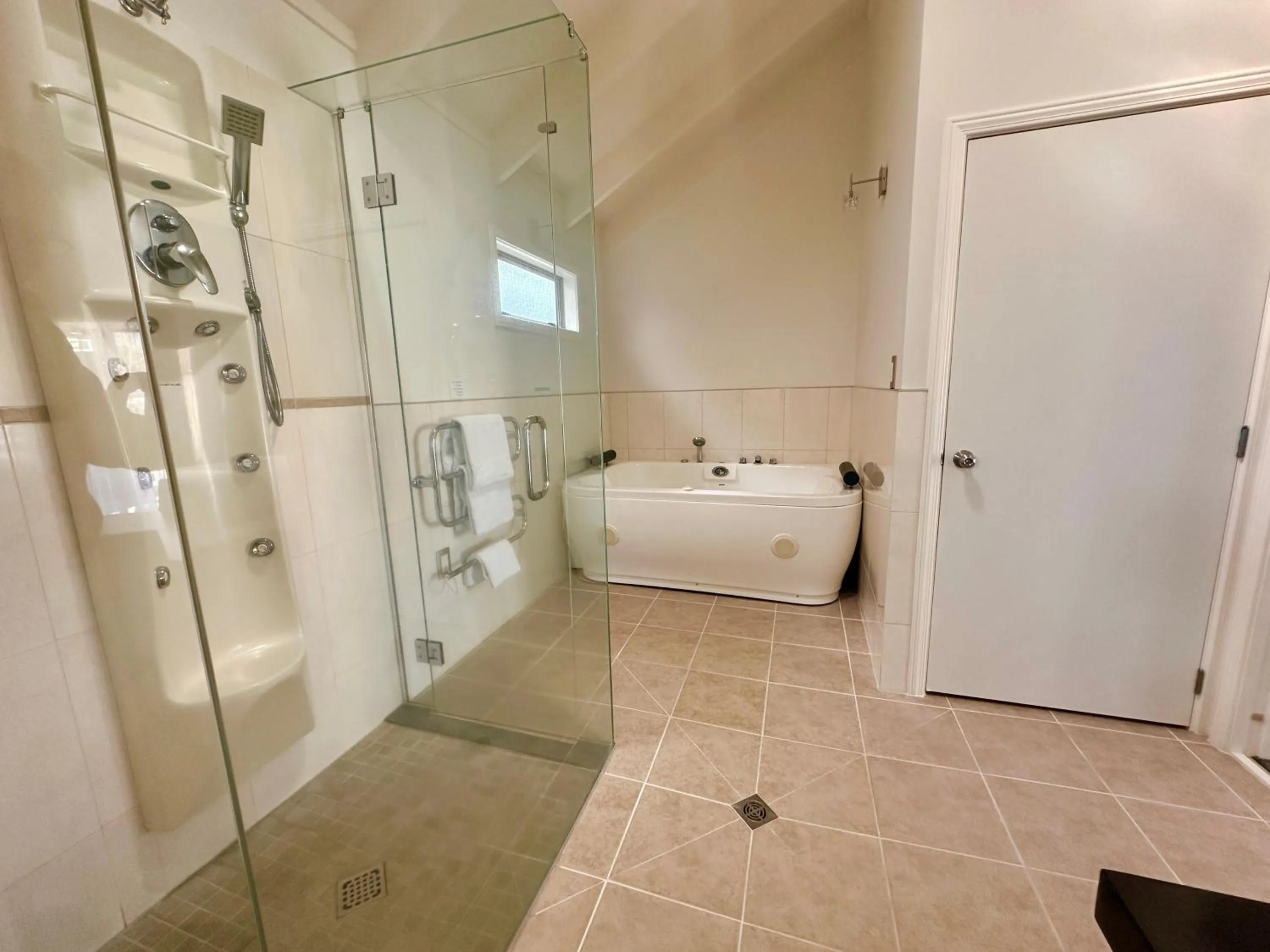 Shower in The Olive Motel