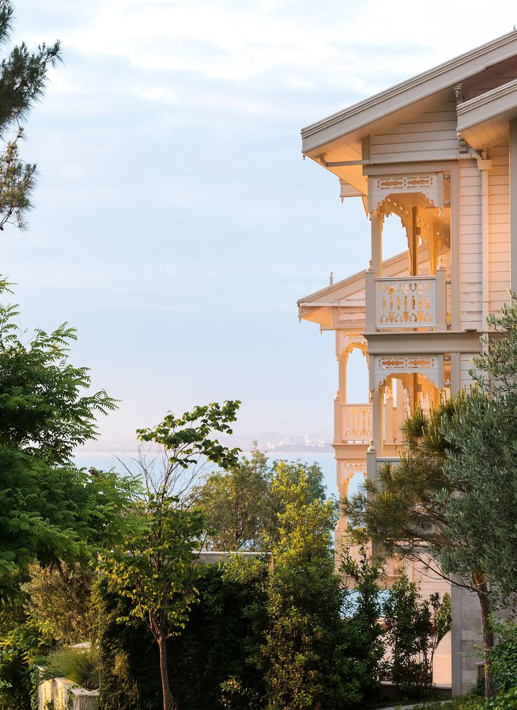 Property building in Princes' Palace Resort, Buyukada Property building in Princes' Palace Resort, Buyukada