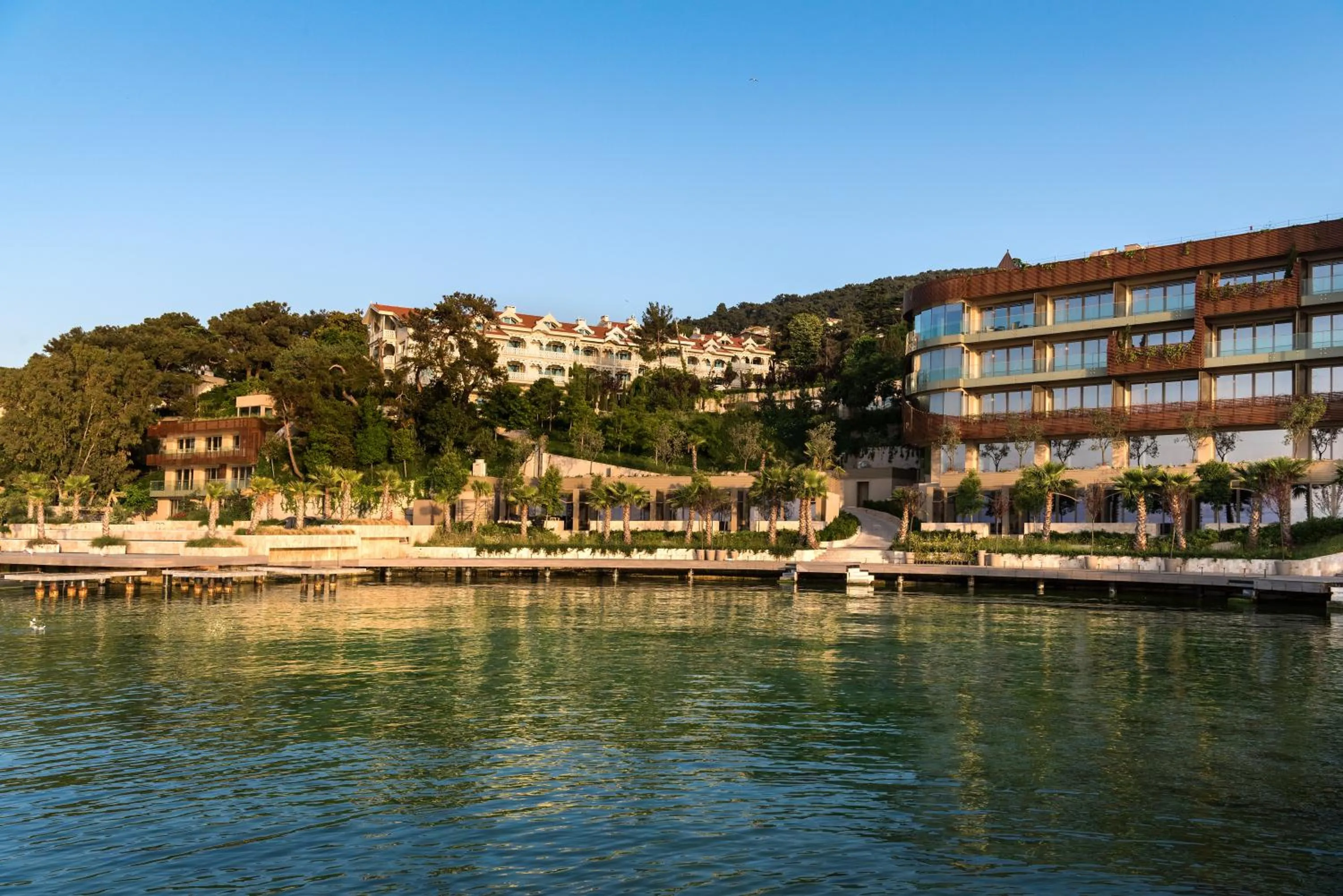 Property building in Princes' Palace Resort, Buyukada