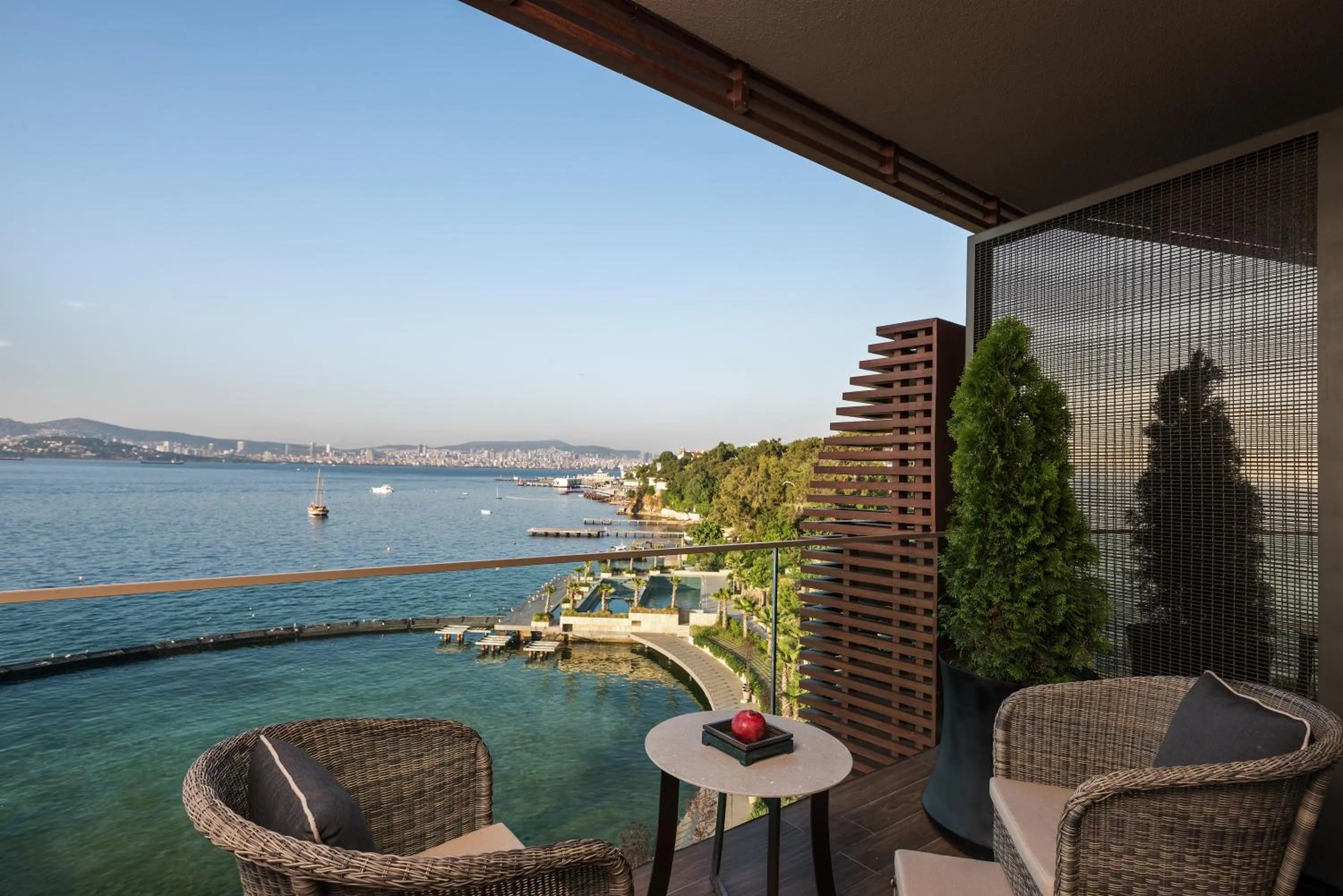 Balcony/Terrace in Princes' Palace Resort, Buyukada